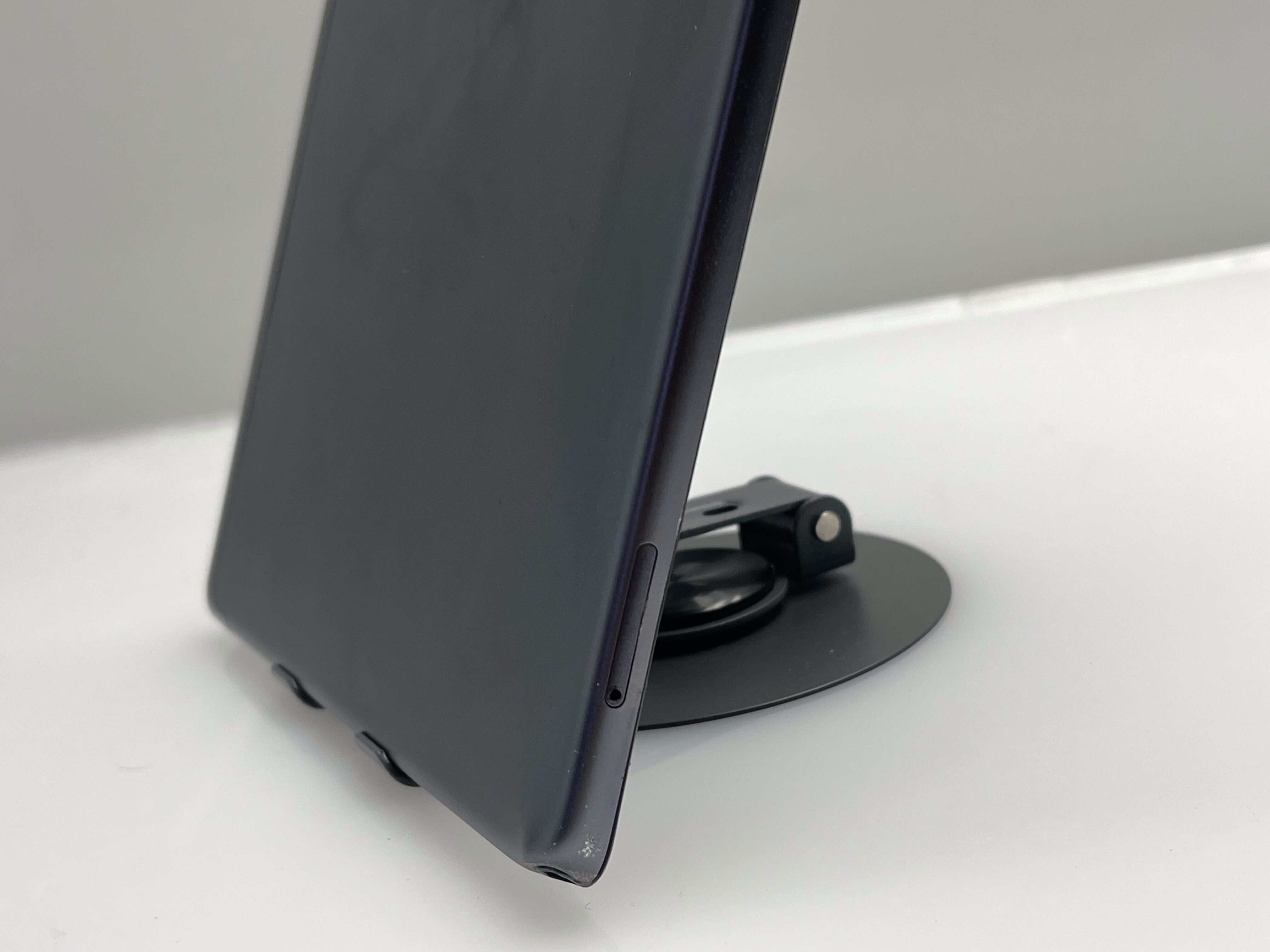 Samsung Galaxy Tab A7 10.4″ (2020) (WiFi/Cellular) 32GB Dark Gray - Bright Spots - Image 11