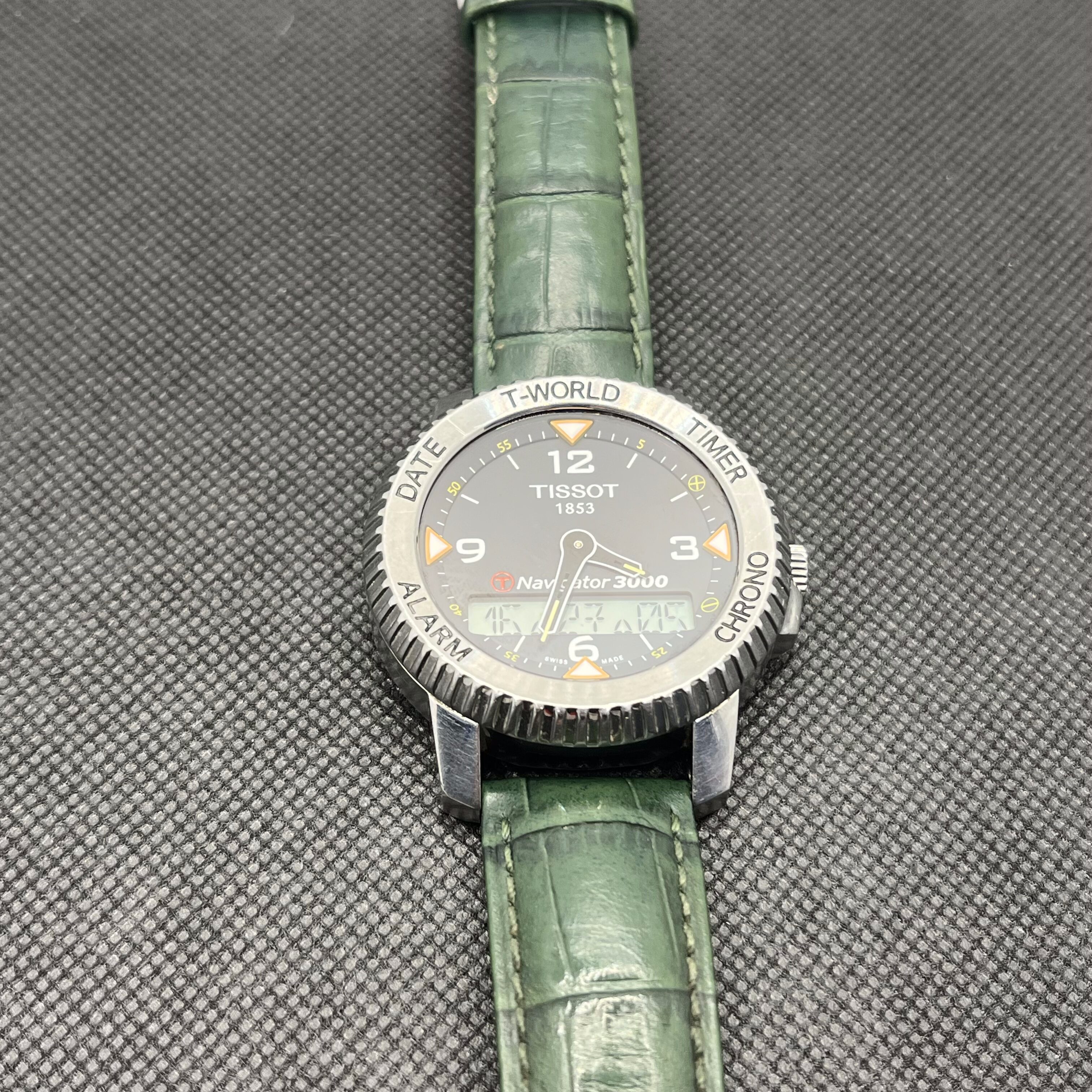 Tissot T-Navigator 3000 Analog Watch Grey - With Dark Green Straps - Image 4