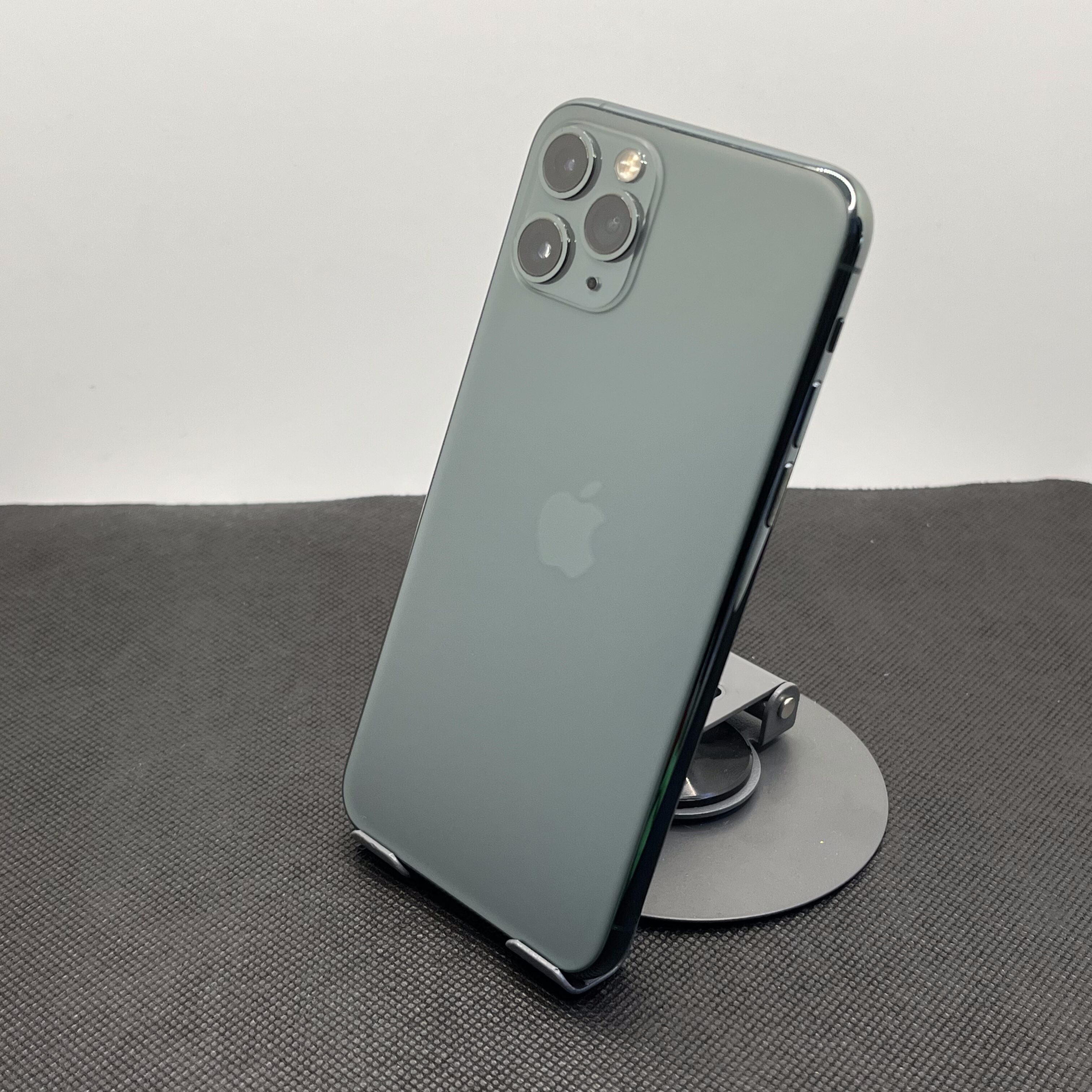 Buy Used Apple iPhone 11 Pro 512GB Midnight Green (6 Month