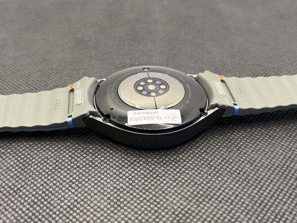 Samsung Galaxy Watch 7 44mm GPS Only Green (6 Month Warranty) – Mint Condition - Image 8