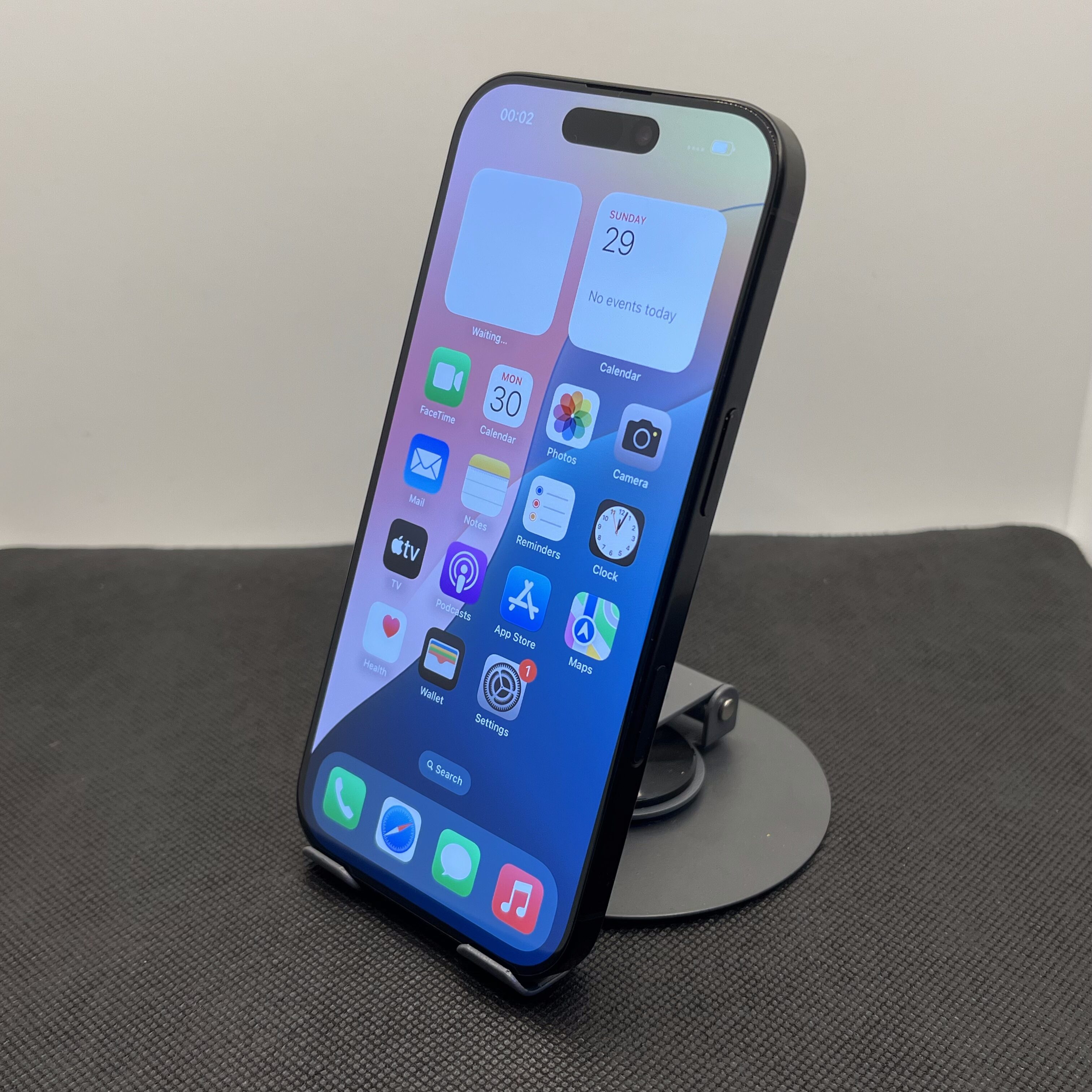 Apple iPhone 16 Pro 128GB Black Titanium (12 Month Warranty) - Image 4