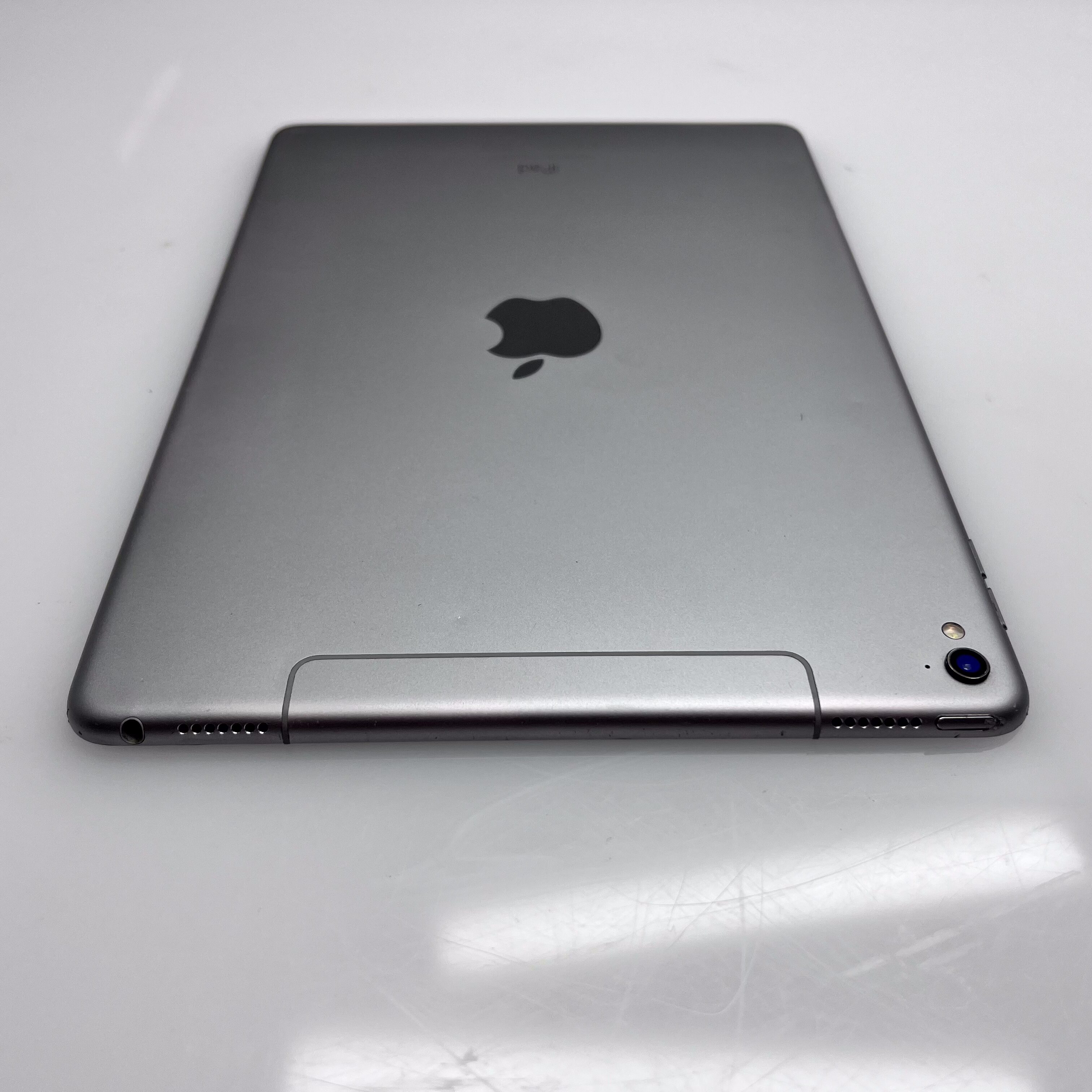 iPad Pro 9.7