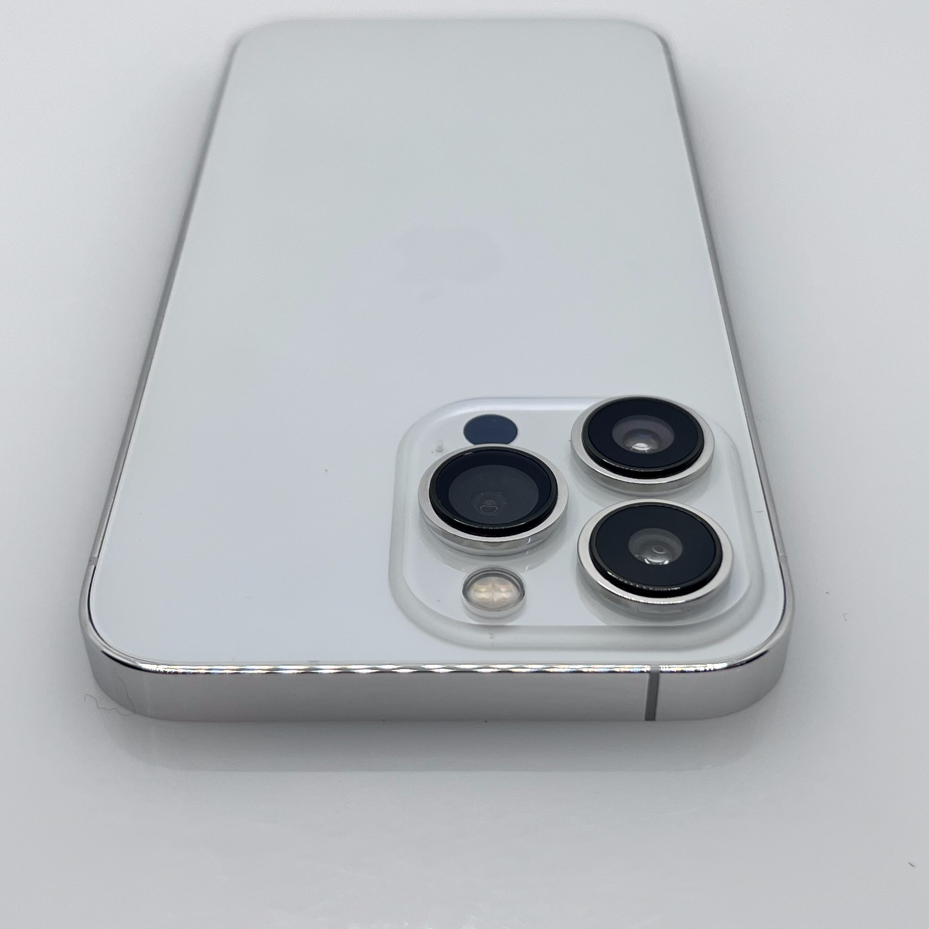iPhone 13 Pro 256GB Starlight (12 Month Warranty) | Epic Deals SA