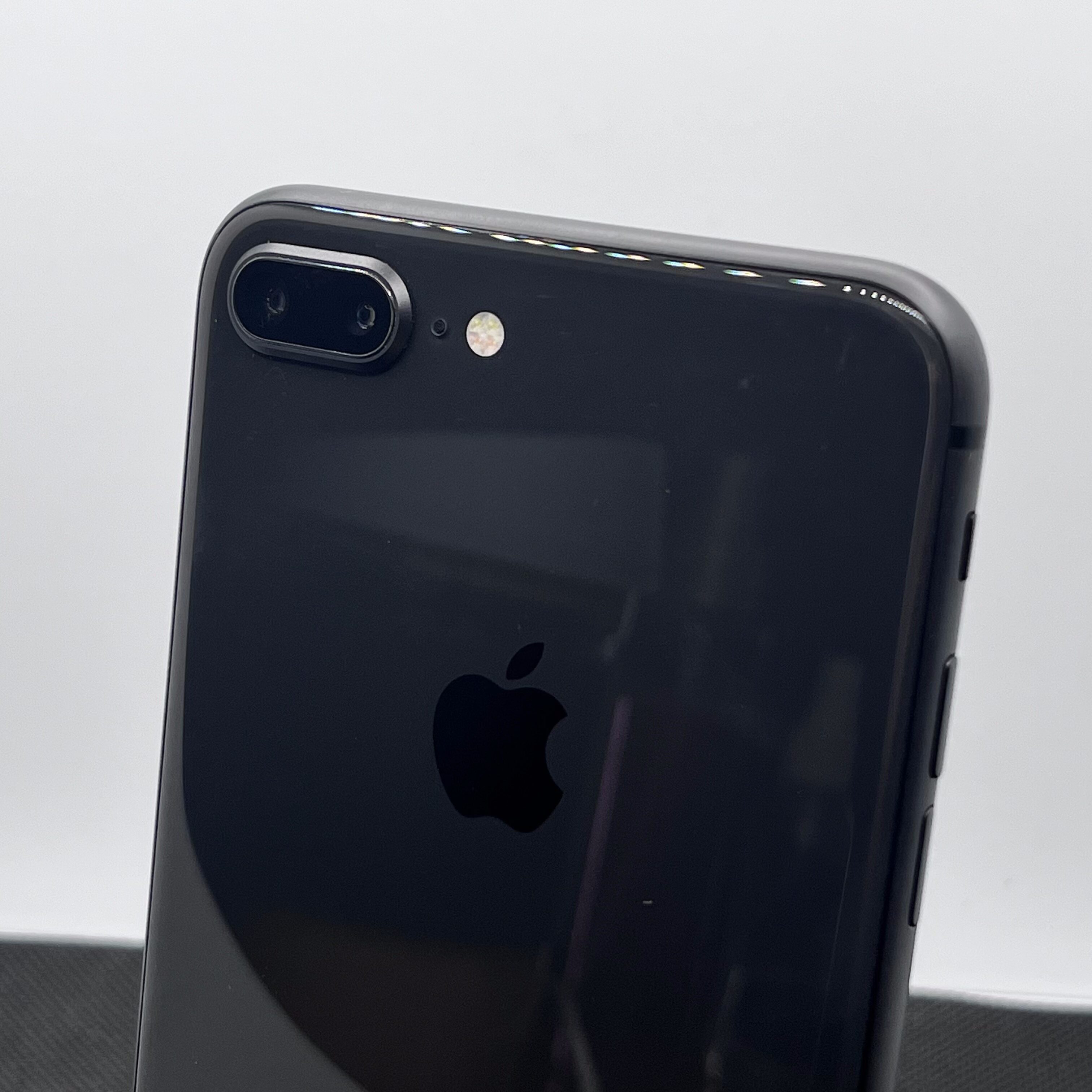 Apple iPhone 8 Plus 64GB Black Bright Spot (6 Month Warranty