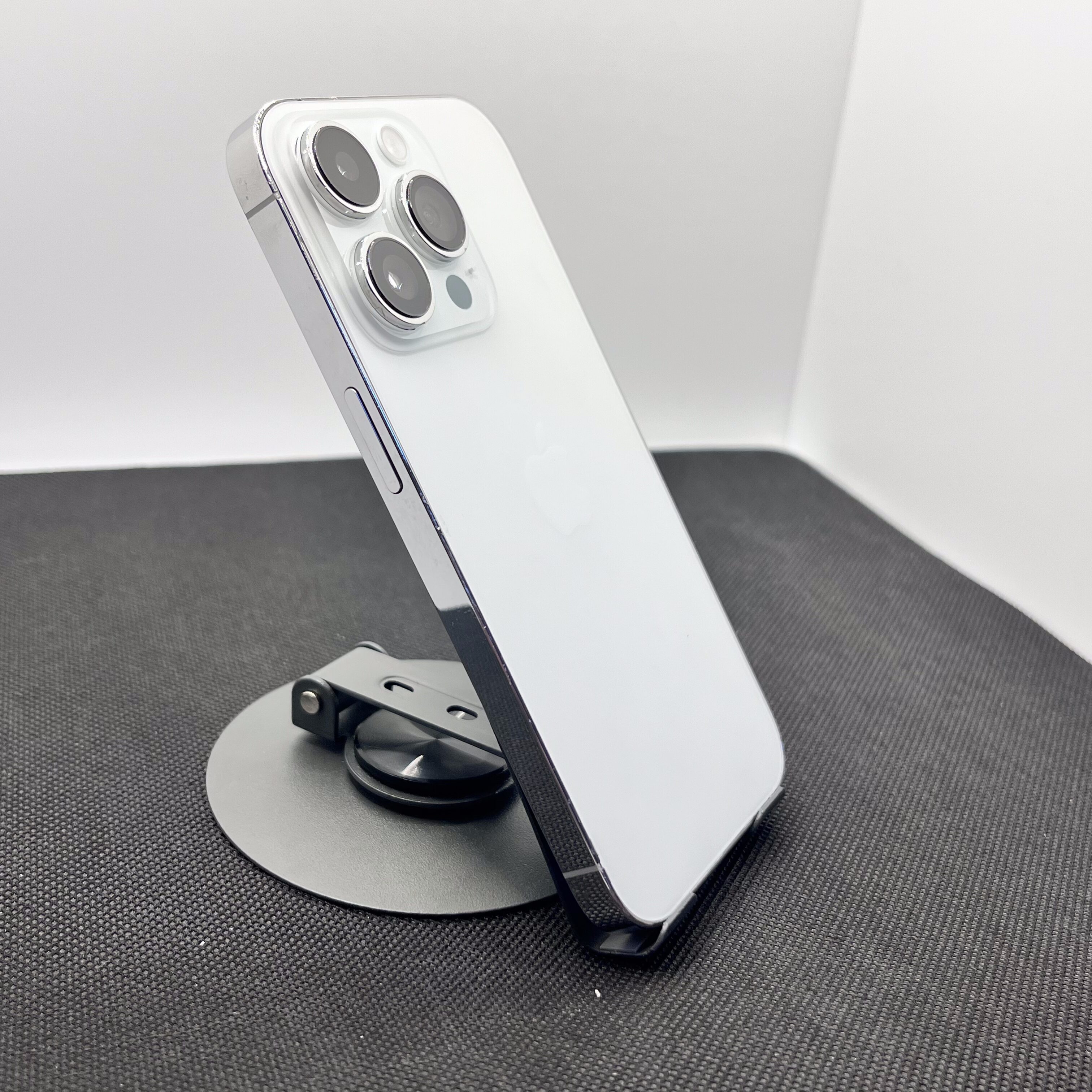 Apple iPhone 14 Pro 256GB Silver (12 Month Warranty) | Epic Deals SA