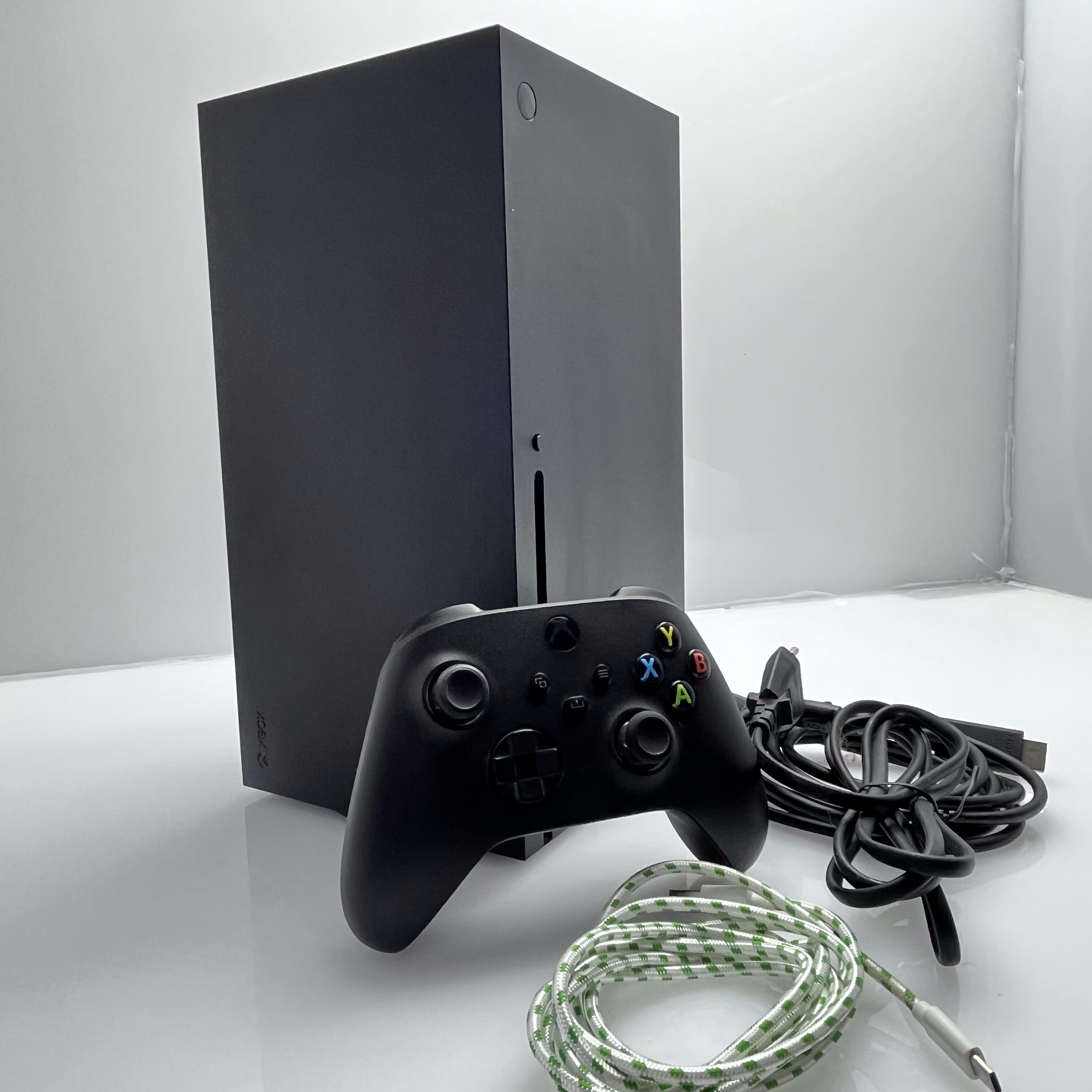 Xbox Series X 1TB Black + 1 Controller + 1 Power Cable + 1 HDMI Cable + 1 USBC (6 Month Warranty) - Image 8