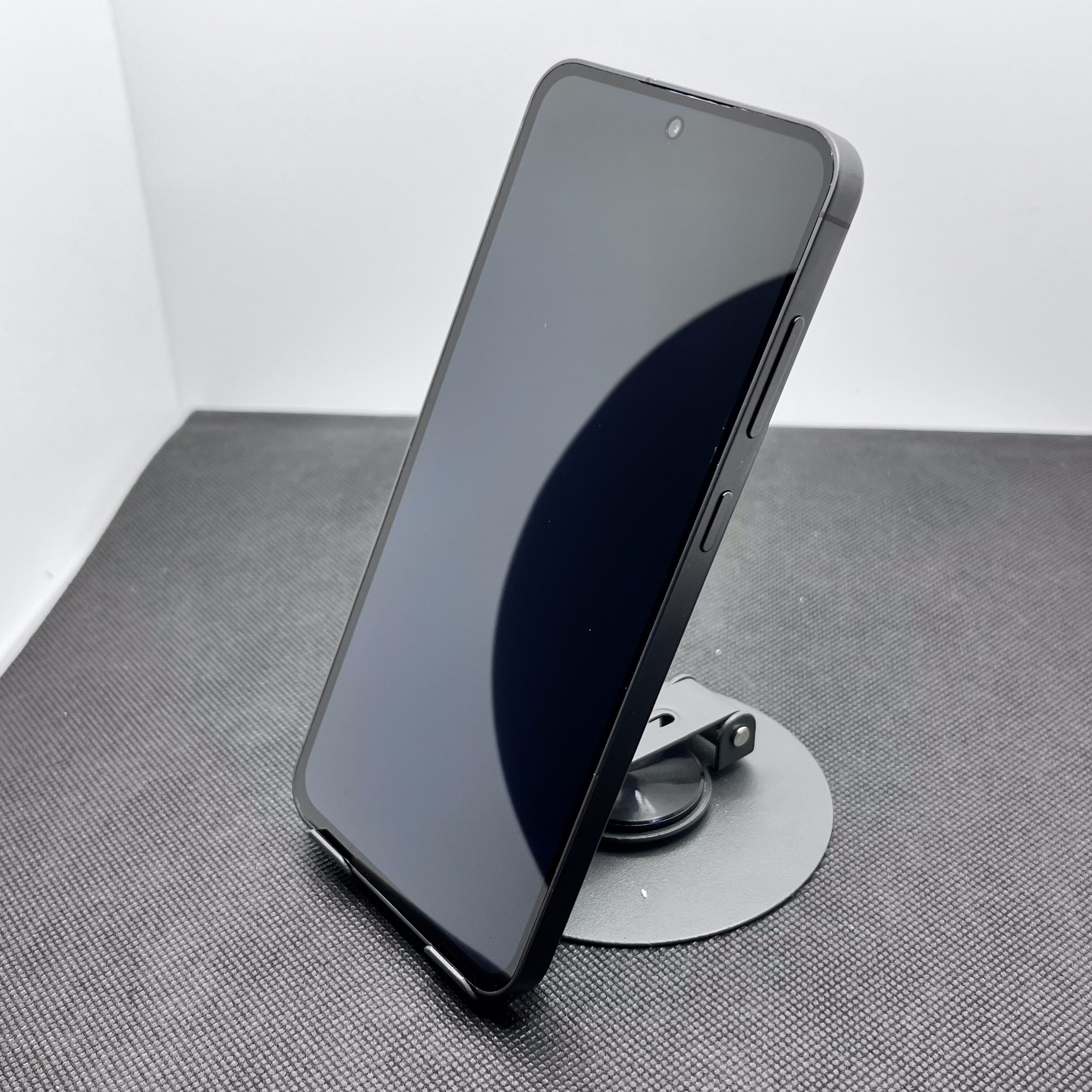 Samsung Galaxy S24 FE 256GB Dual Sim Graphite (12 Month Warranty) - Image 6