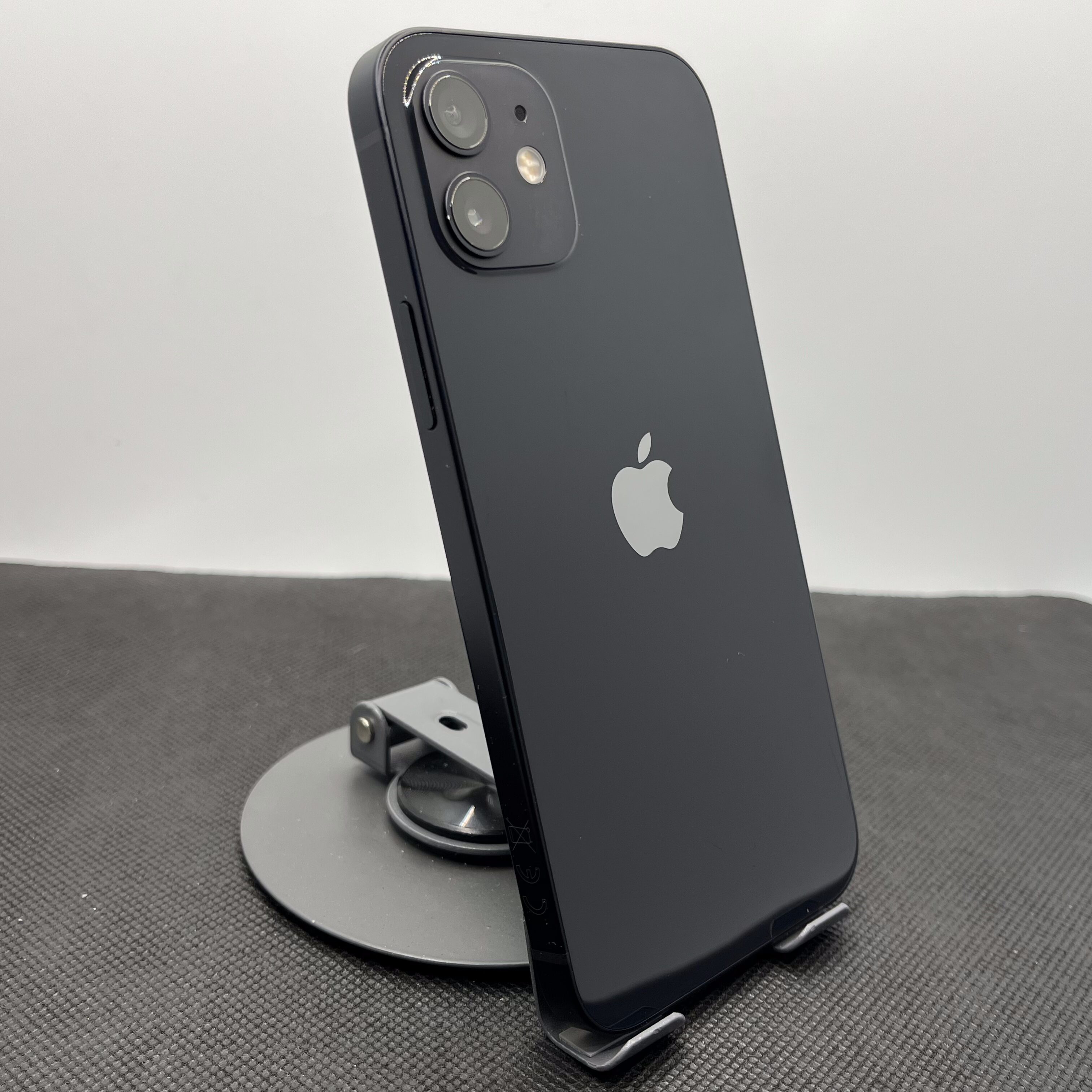 Apple iPhone 12 128GB Black (6 Month Warranty) - Image 8