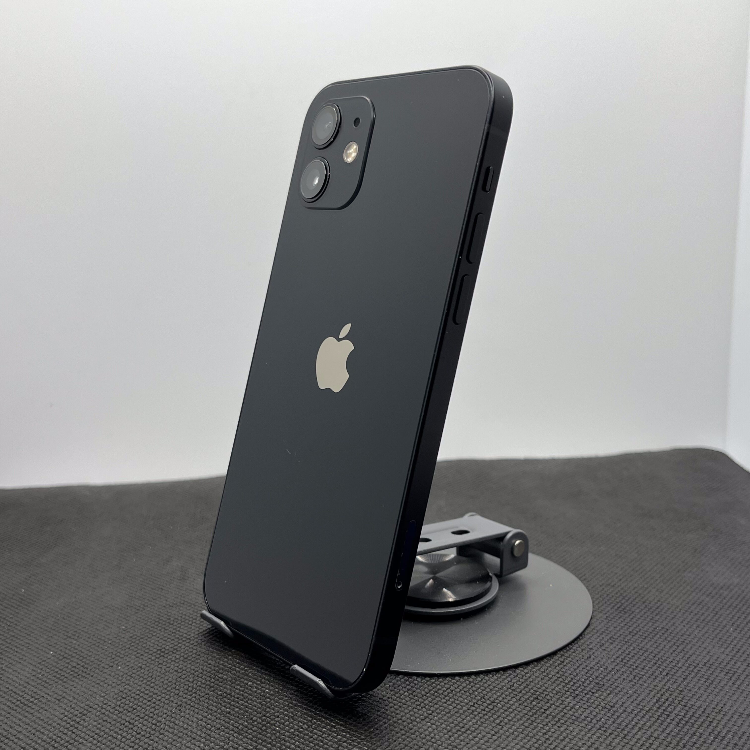 Apple iPhone 12 128GB Black (6 Month Warranty) - Image 10