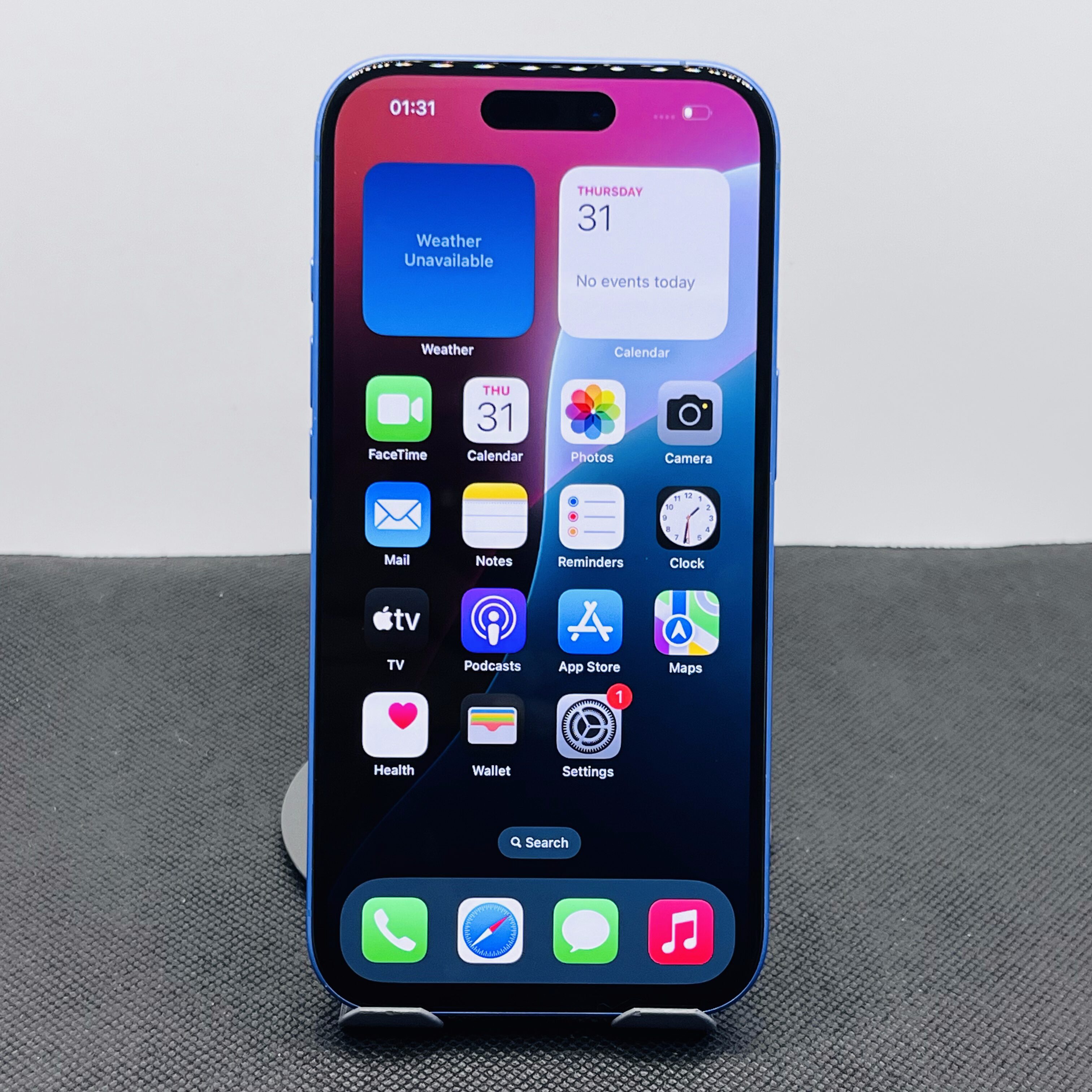 Apple iPhone 16 128GB Ultramarine (12 Month Warranty) - Image 2