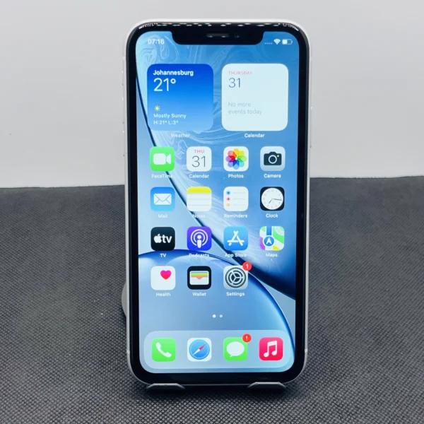 Apple iPhone XR 64GB White (3 Month Warranty) - Small Chip | Epic