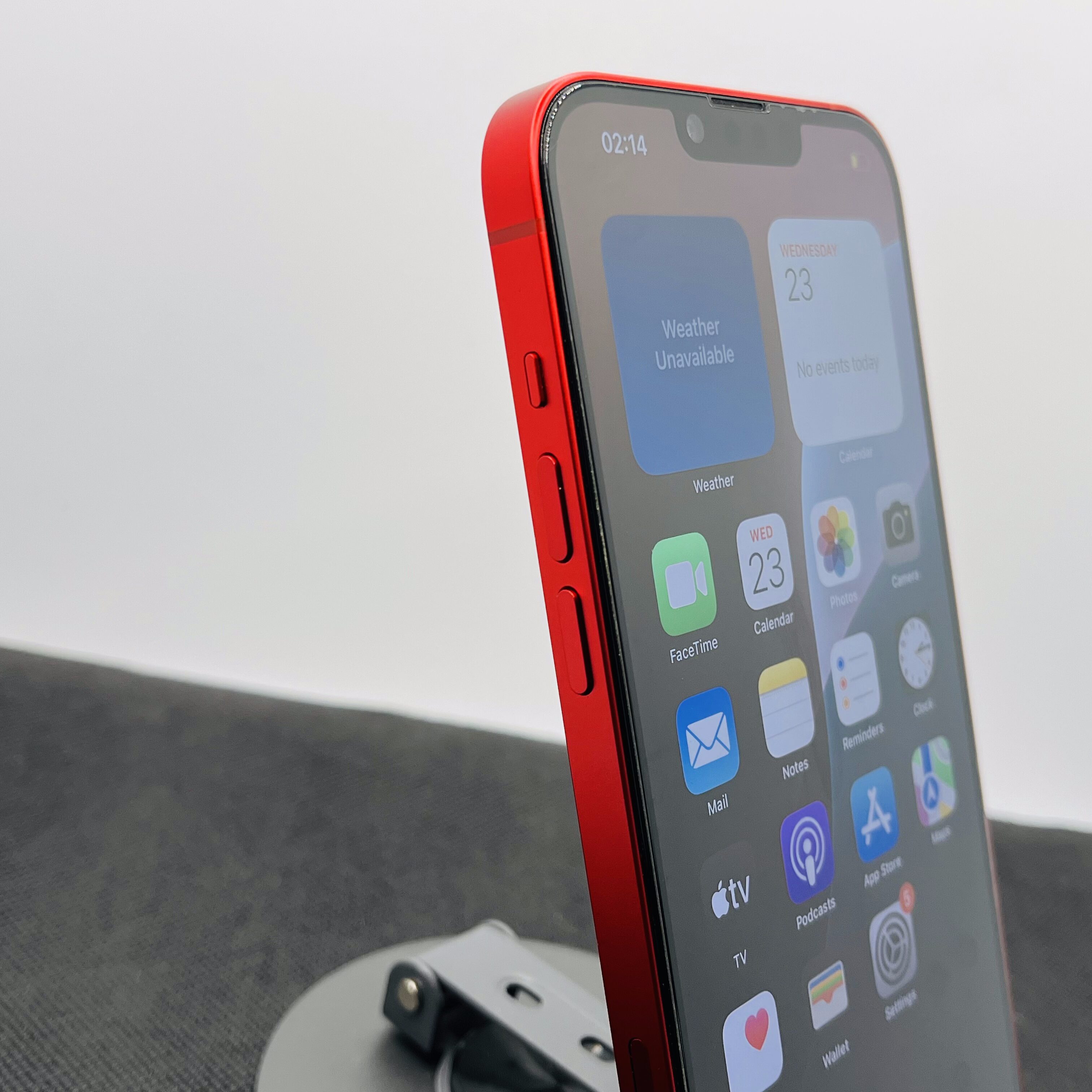 Apple iPhone 14 Plus 128GB Product Red (12 Month Warranty) - No Face ID - Image 4