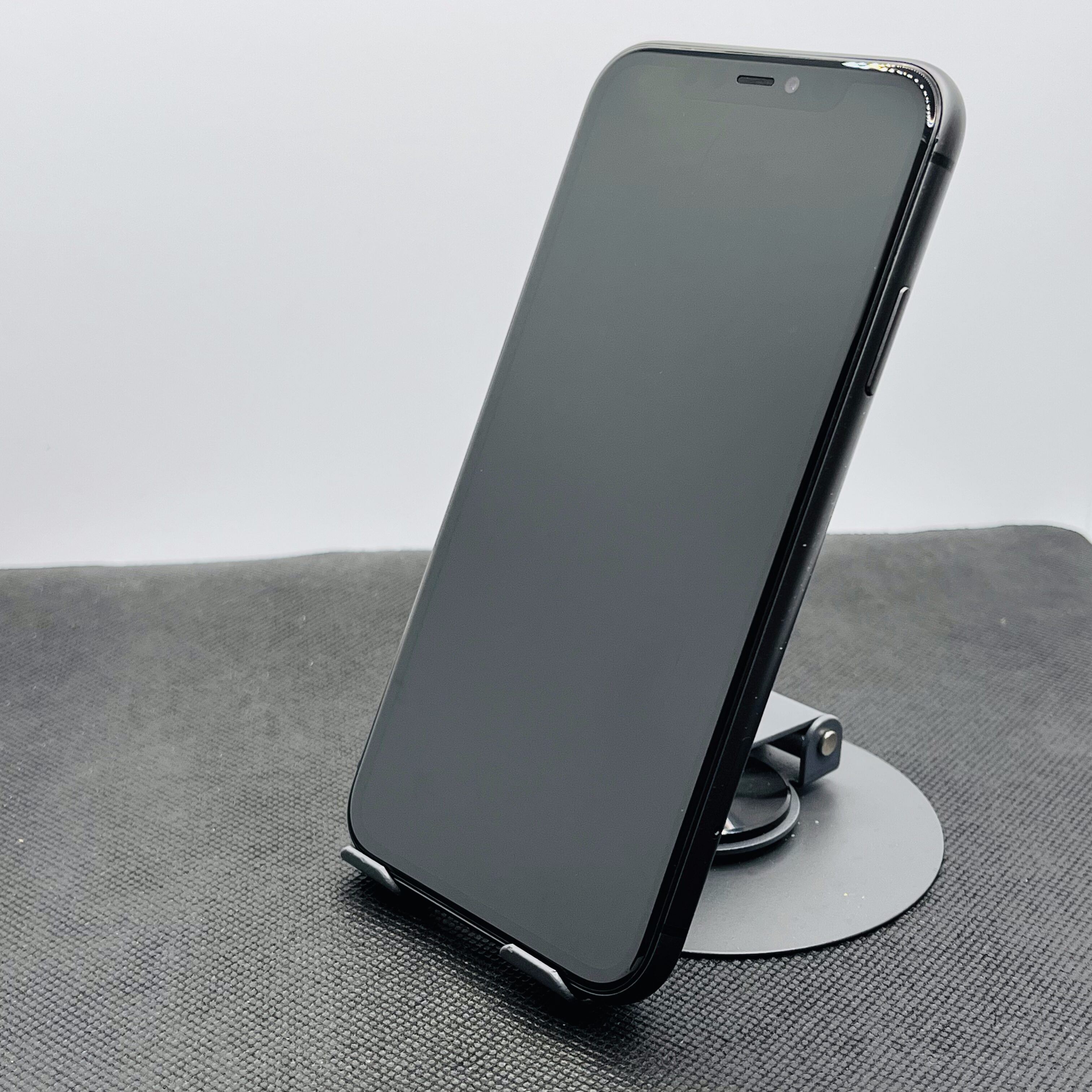Apple iPhone 11 64GB Black (6 Month Warranty) - Image 7