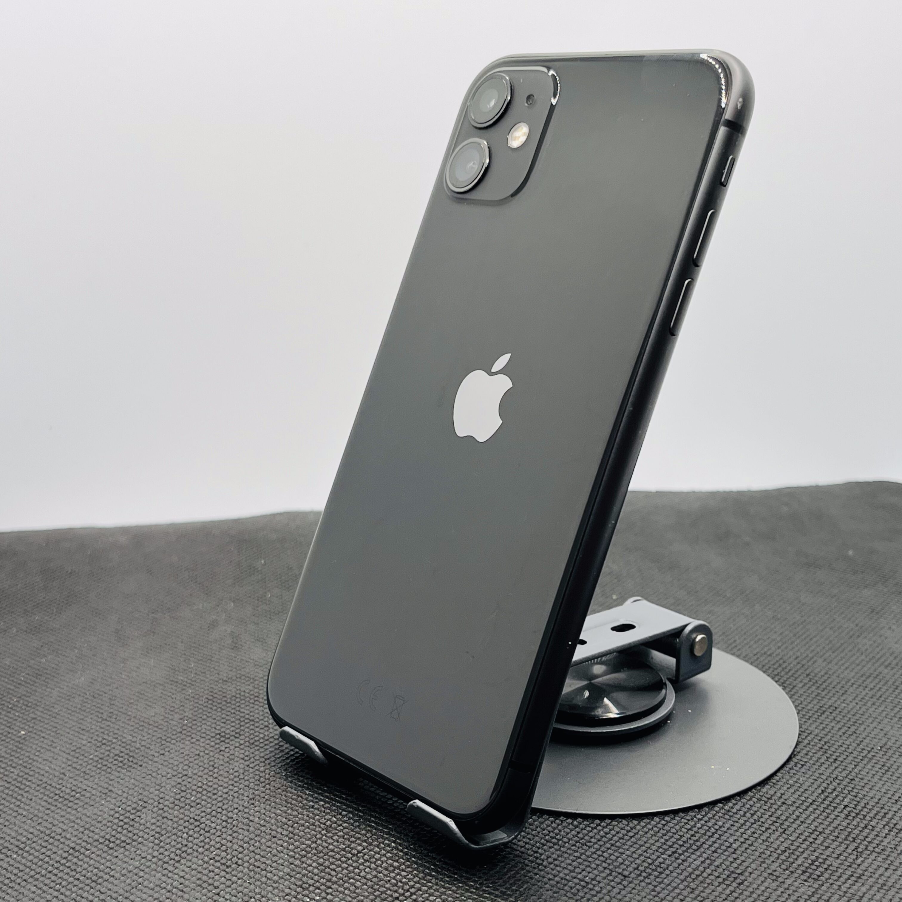 Apple iPhone 11 64GB Black (6 Month Warranty) - Image 8
