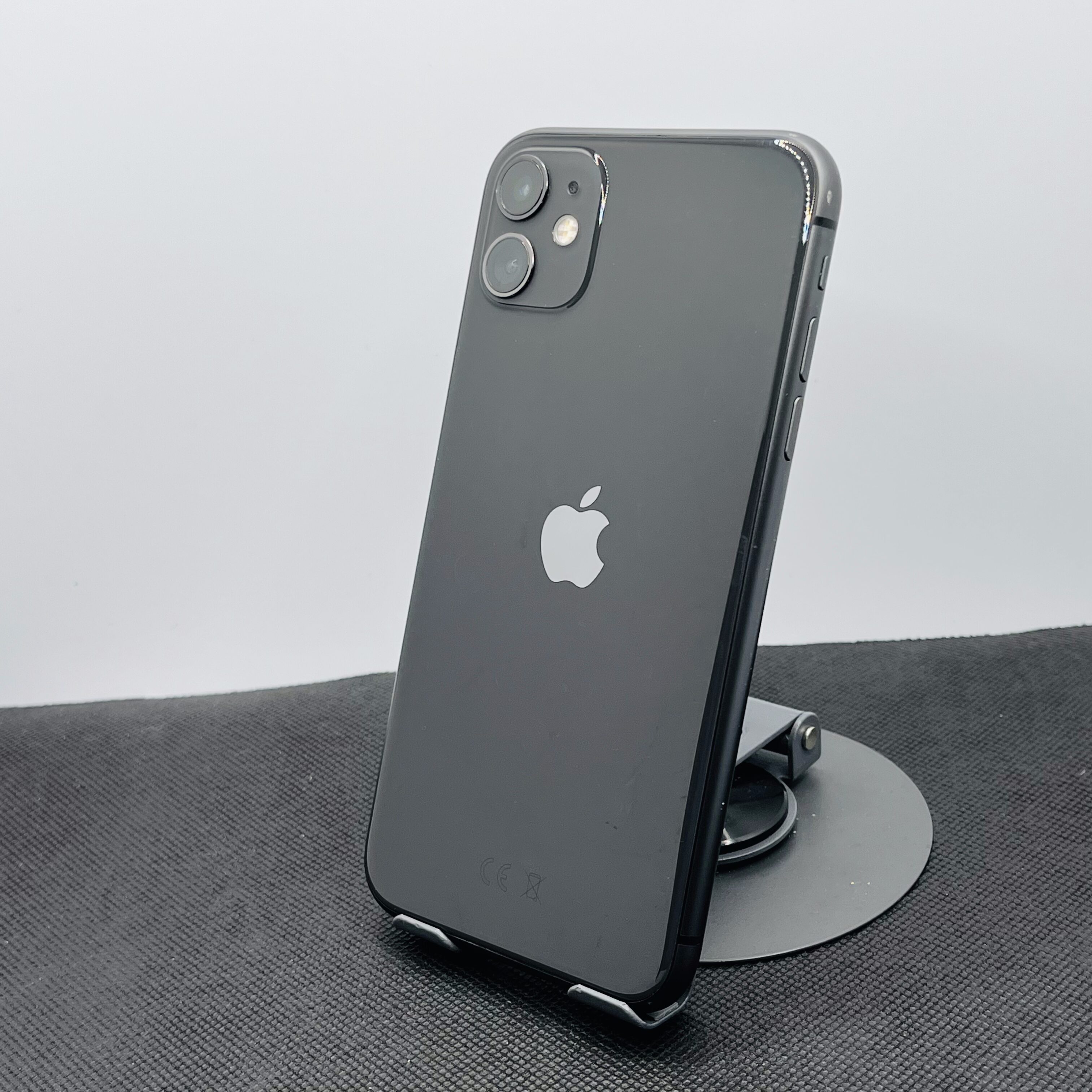 Apple iPhone 11 64GB Black (6 Month Warranty) - Image 10