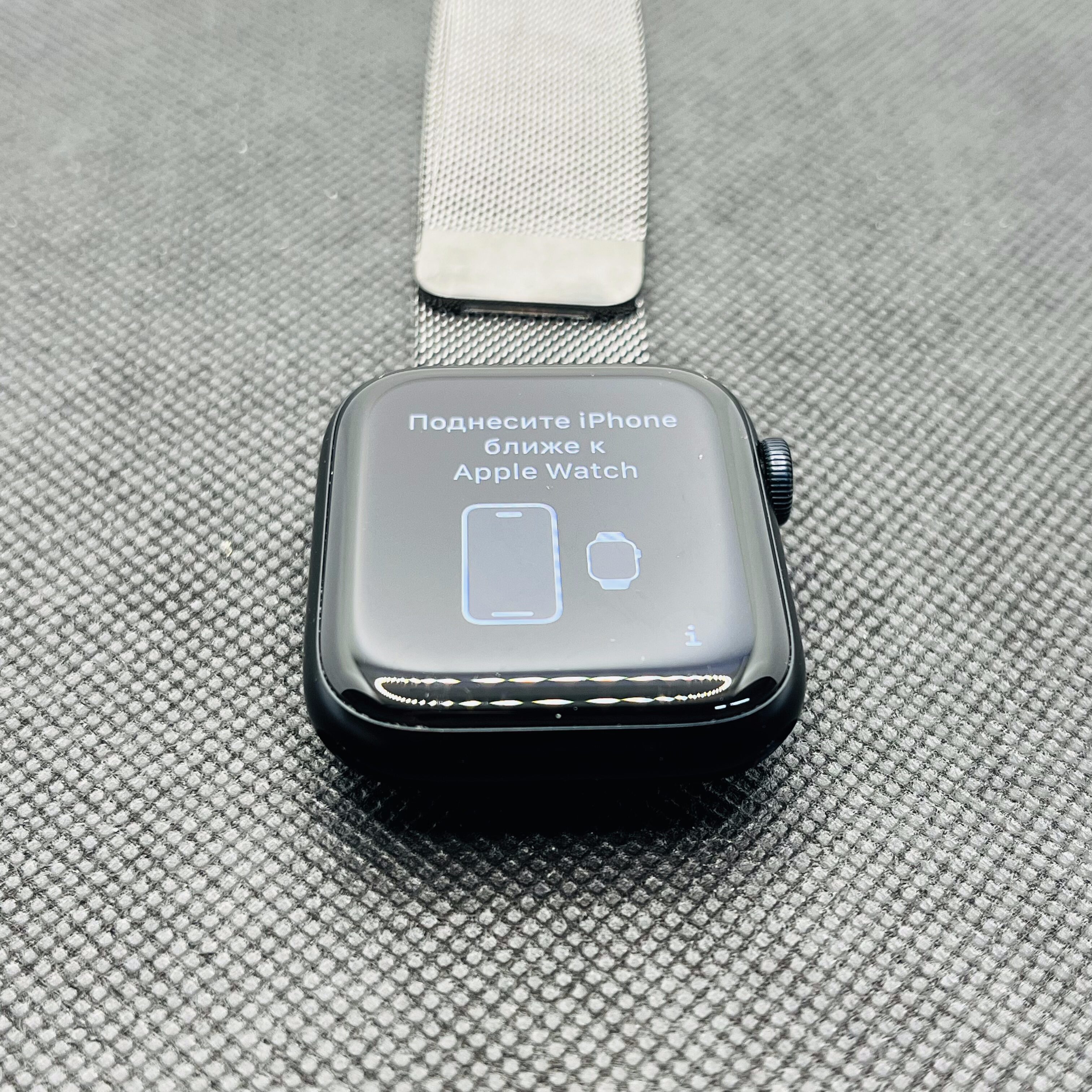 Apple Watch SE 2nd Gen 44mm GPS Only Midnight (3 Month Warranty) – With Stainless Steel Straps - Image 2