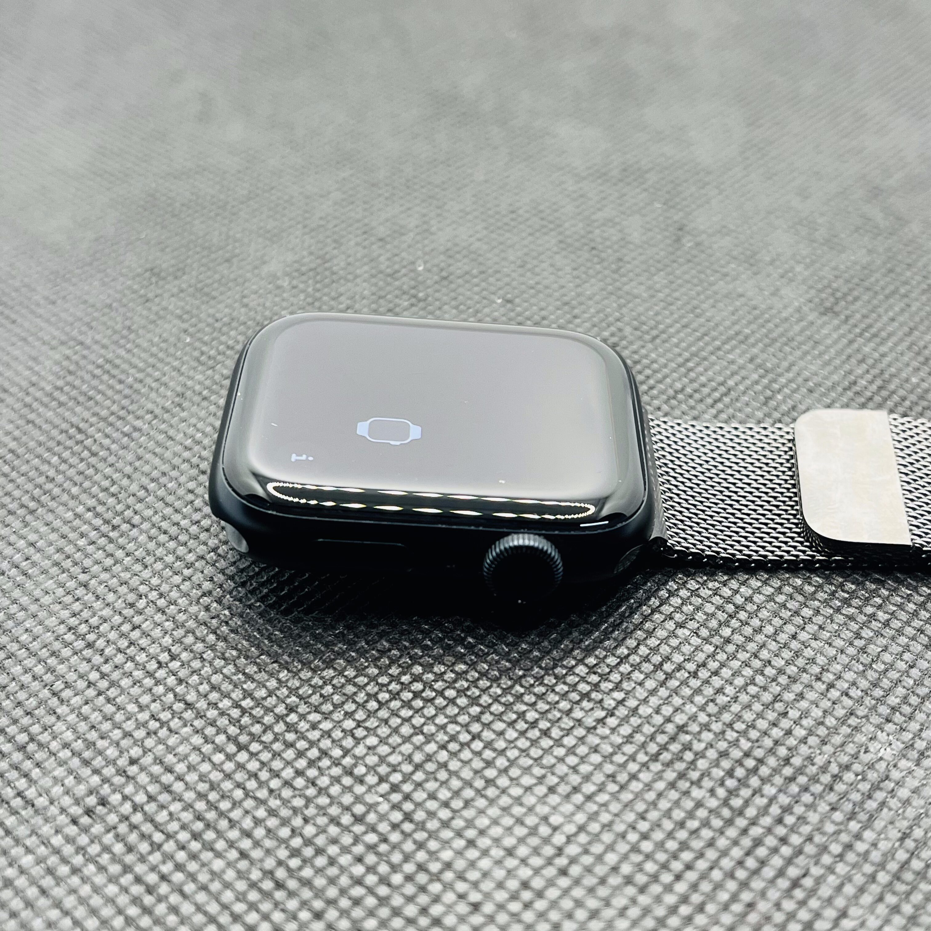 Apple Watch SE 2nd Gen 44mm GPS Only Midnight (3 Month Warranty) – With Stainless Steel Straps - Image 4