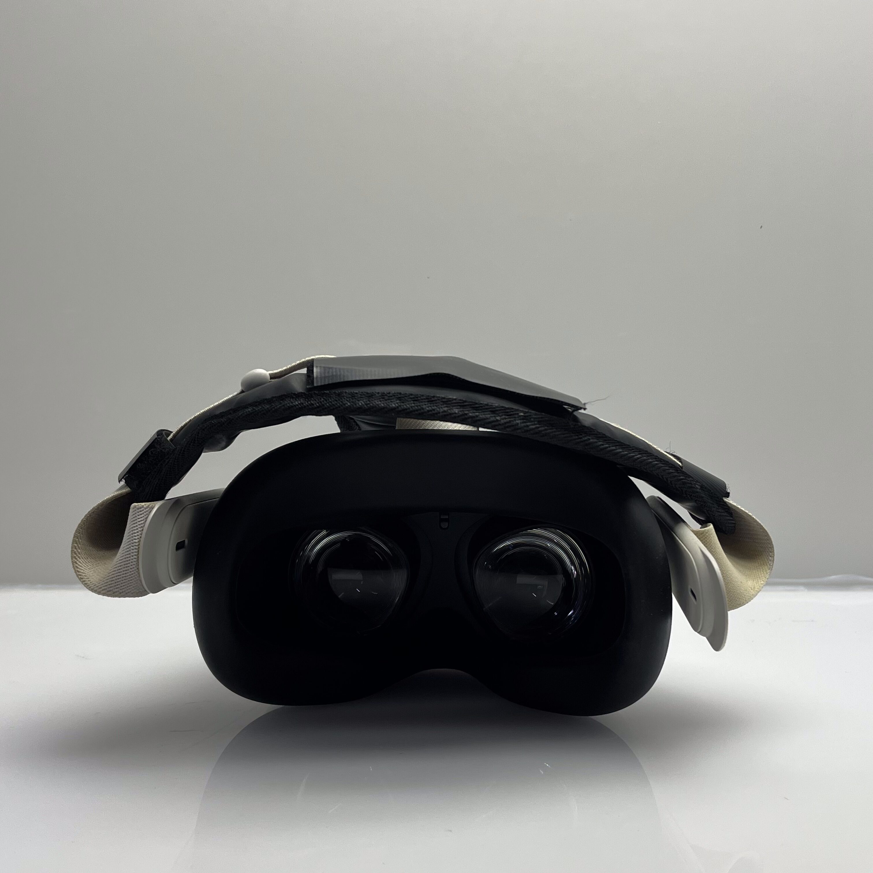 Meta Oculus Quest 2 VR Headset 128GB White (3 Month Warranty) + 2 Touch Controllers - Image 7