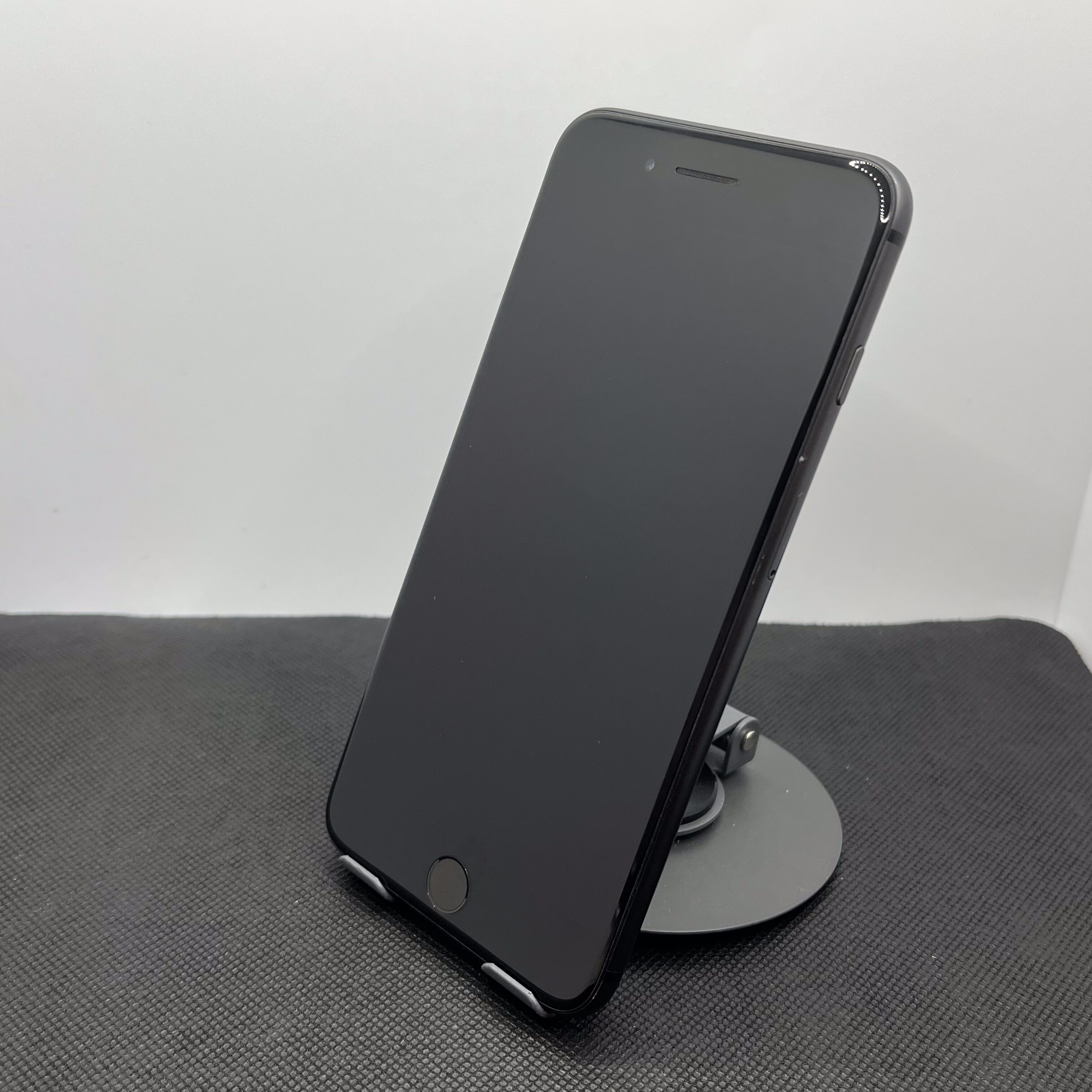 Apple iPhone 8 Plus 256GB Space Gray (3 Month Warranty) - Image 5