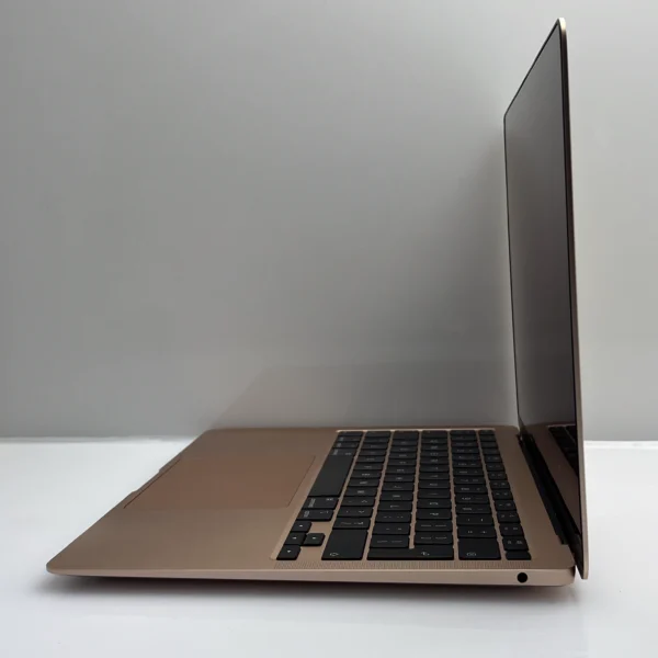 Apple MacBook Air 13-Inch “Core i3” 1.1 GHz (Scissor, 2020) 8GB