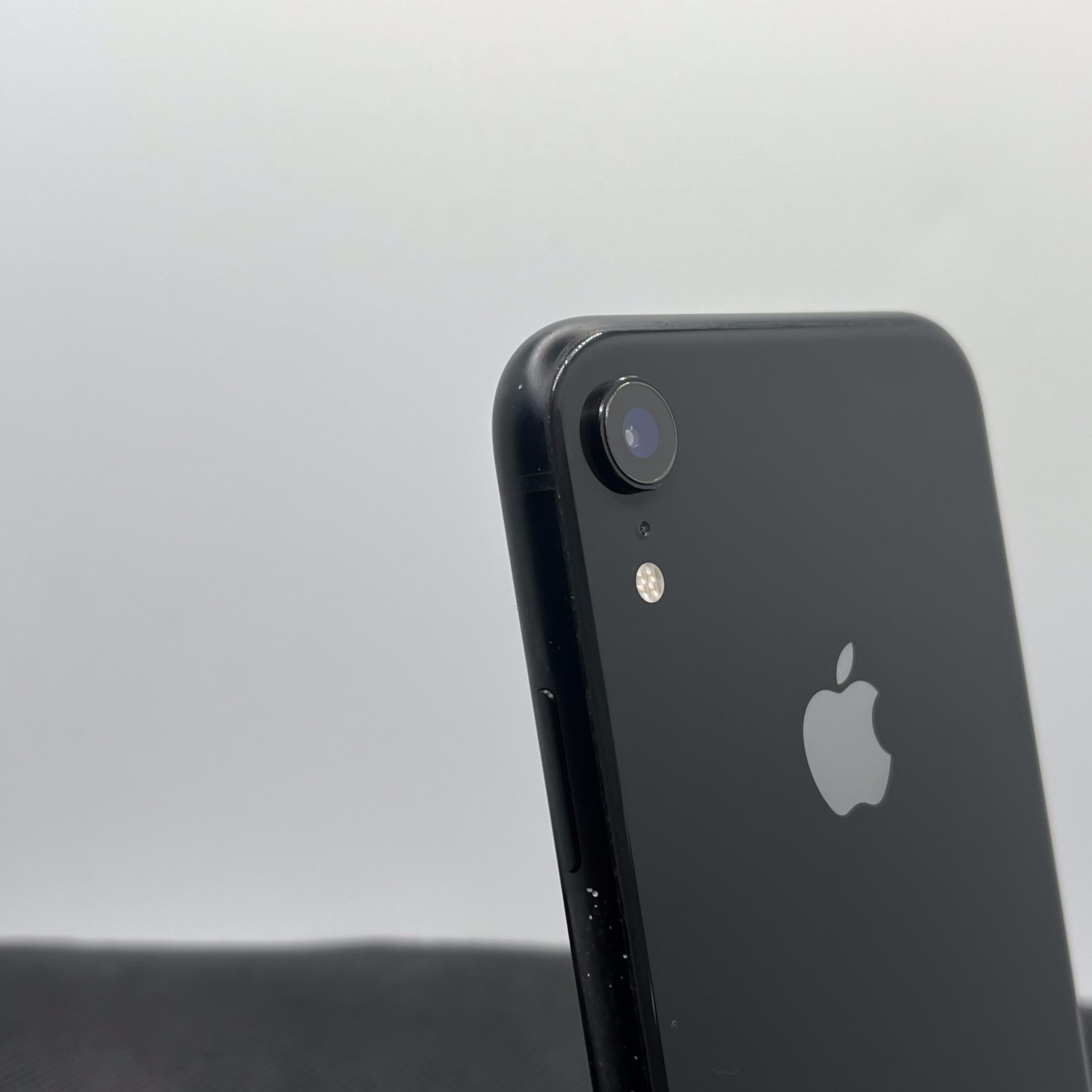 Apple iPhone XR 64GB Black (3 Month Warranty) | Epic Deals SA