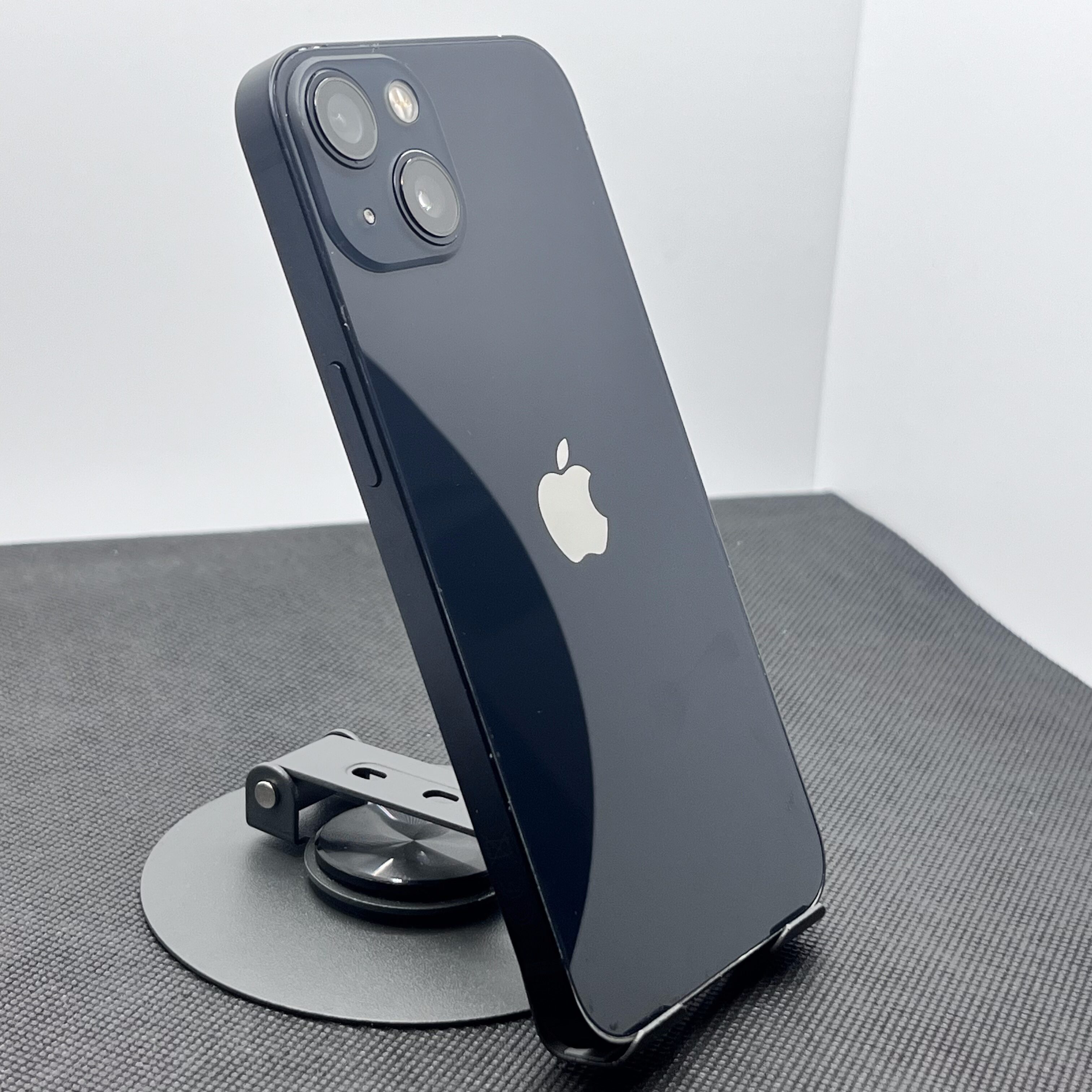 Apple iPhone 13 128GB Midnight (6 Month Warranty) | Epic Deals SA