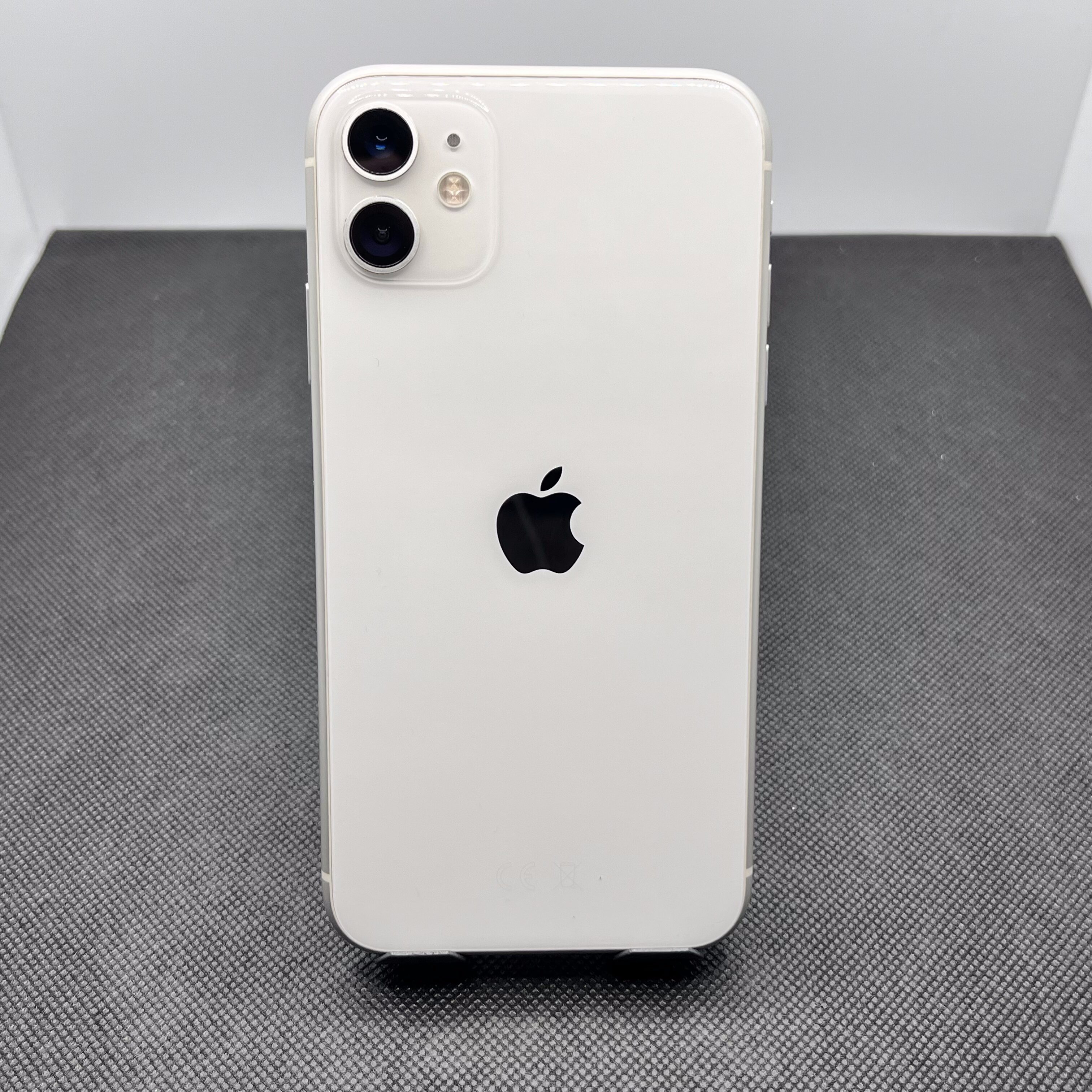 Apple iPhone 11 128GB White (6 Month Warranty) - Bright Spot