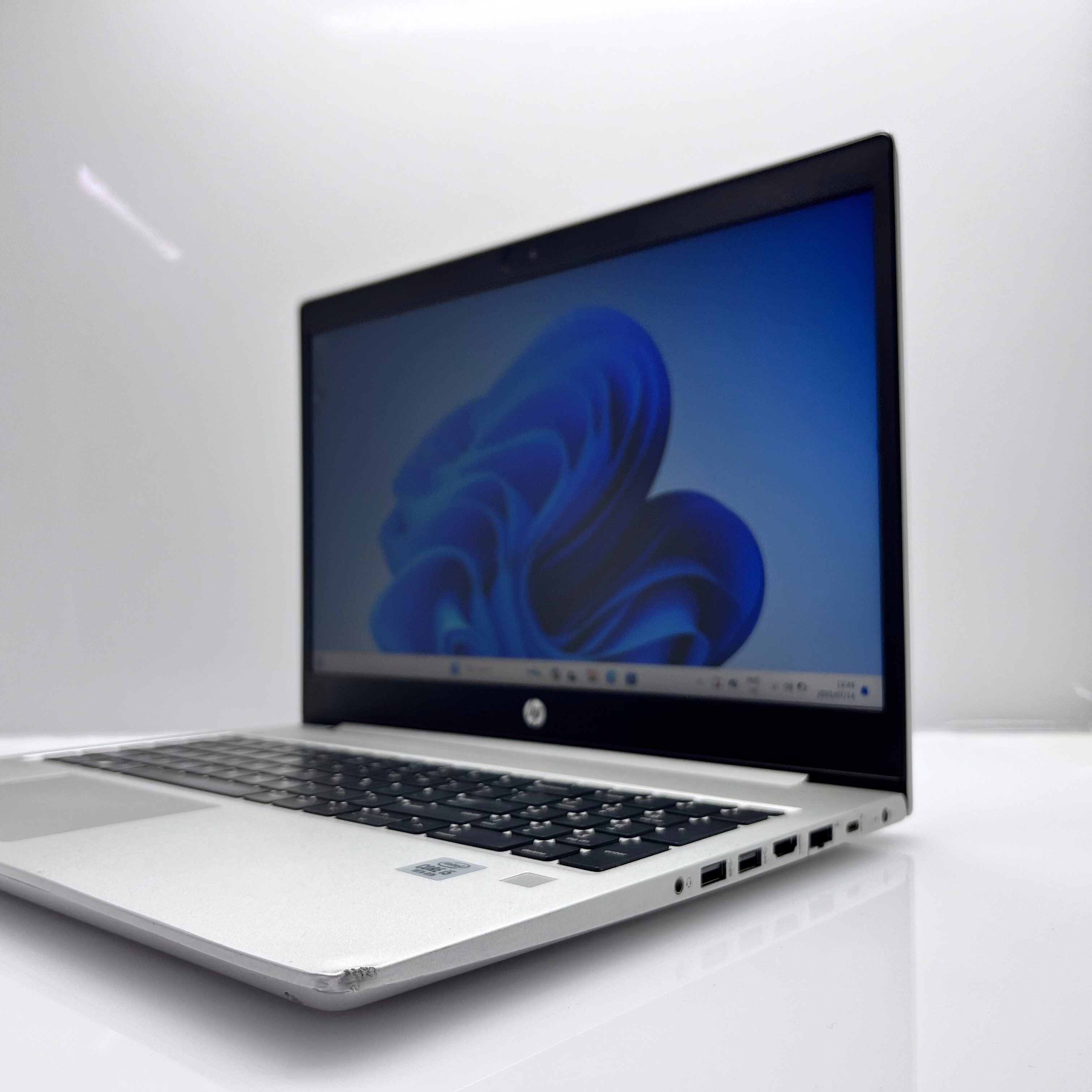 HP ProBook 450 G7 8GB RAM 256GB SSD Silver (3 Month Warranty) - Bright Spots - Image 4
