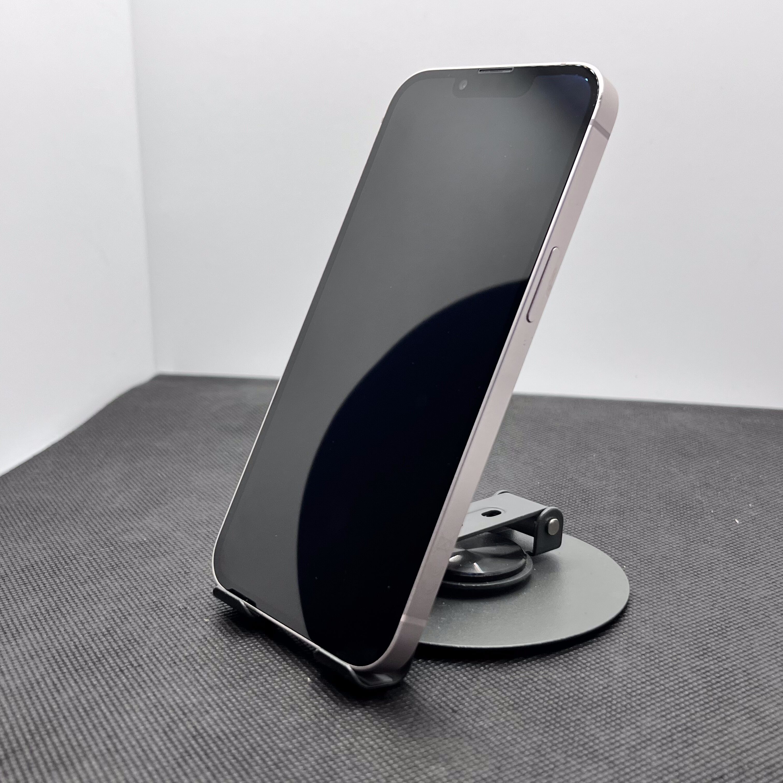 Apple iPhone 13 128GB Pink (6 Month Warranty) - Image 6