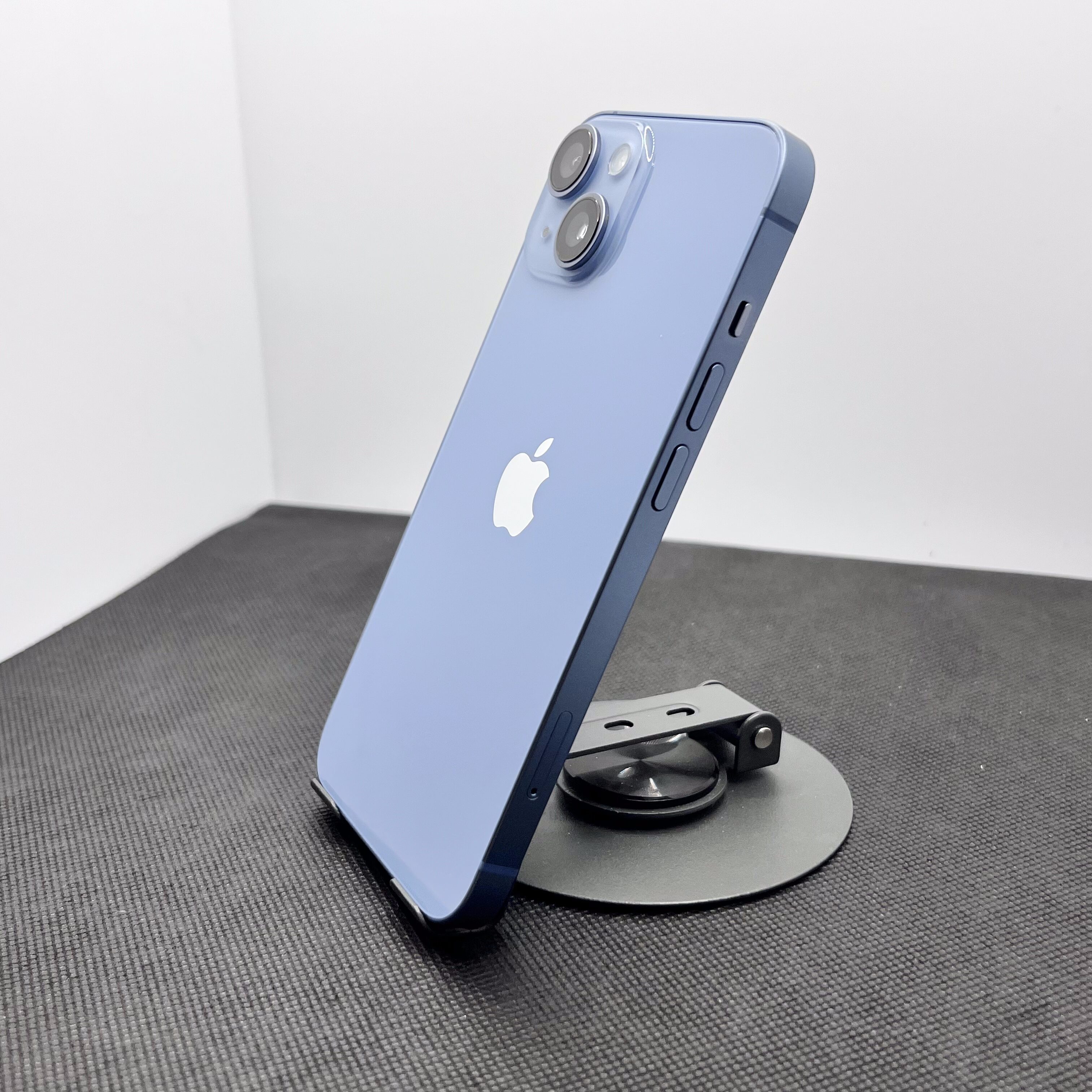Apple iPhone 14 256GB Blue (12 Month Warranty) - Image 7