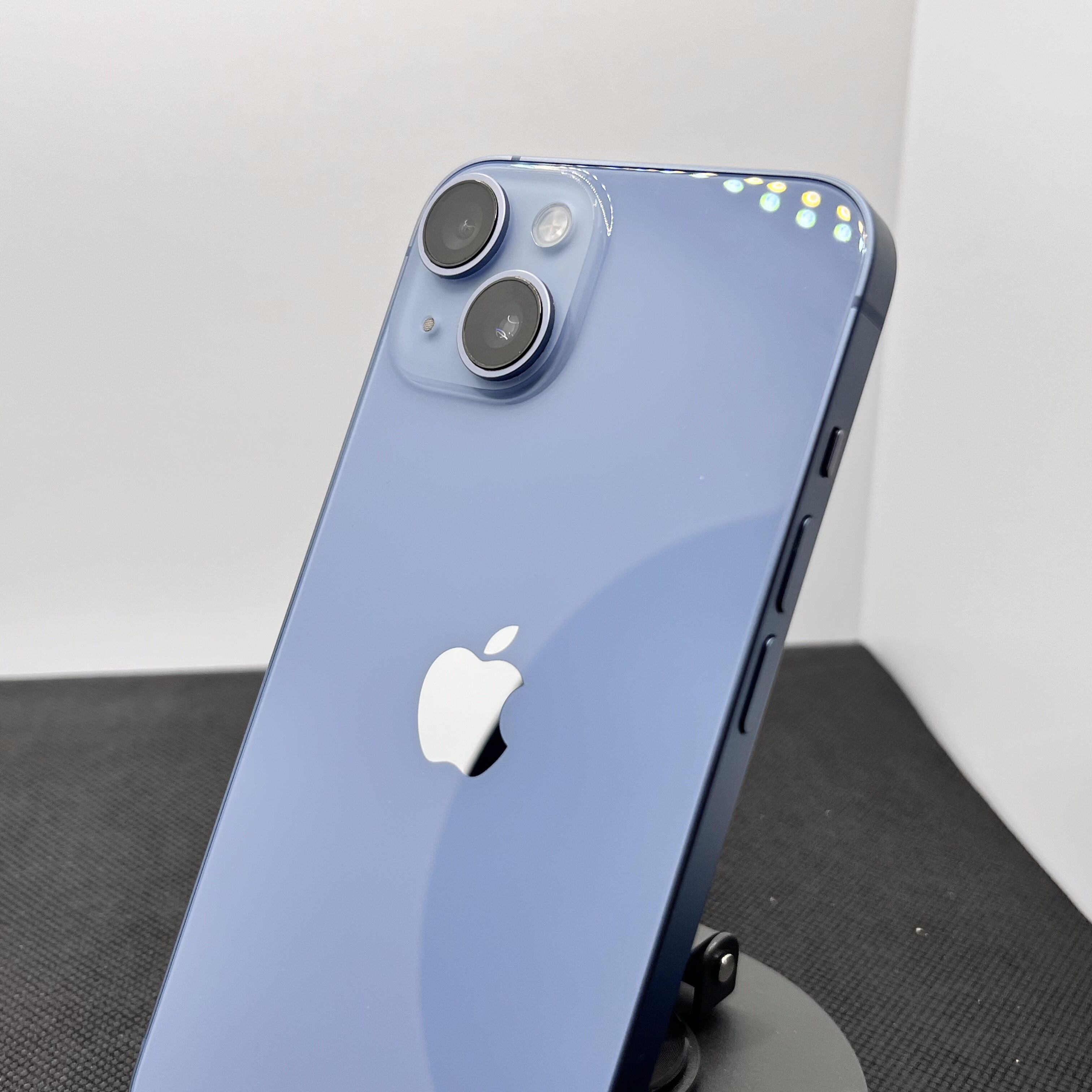 Apple iPhone 14 256GB Blue (12 Month Warranty) - Image 11