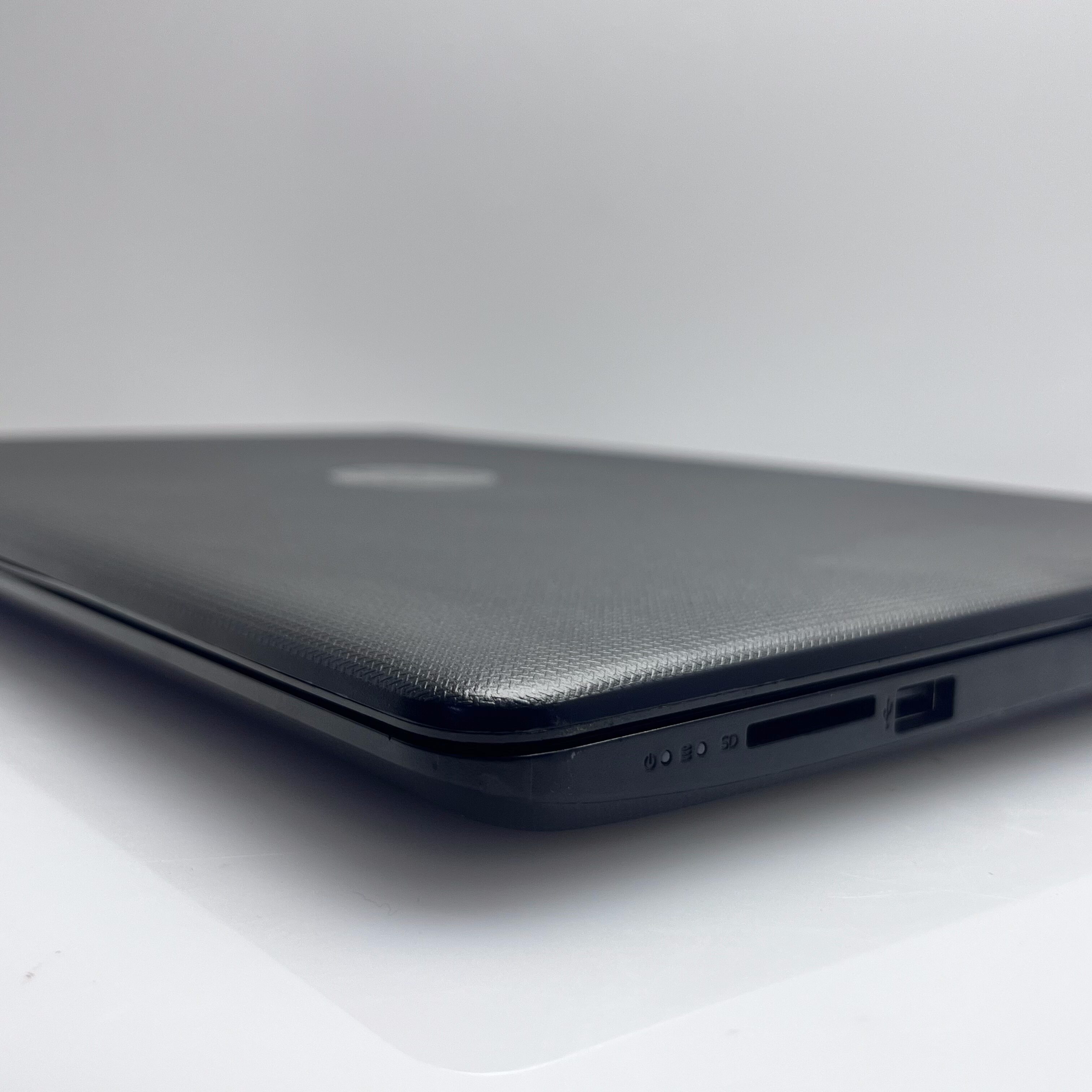 HP 250 G4 1.60GHz 8GB RAM 256GB SSD Black - Faulty Battery | Bright Spots - Image 7
