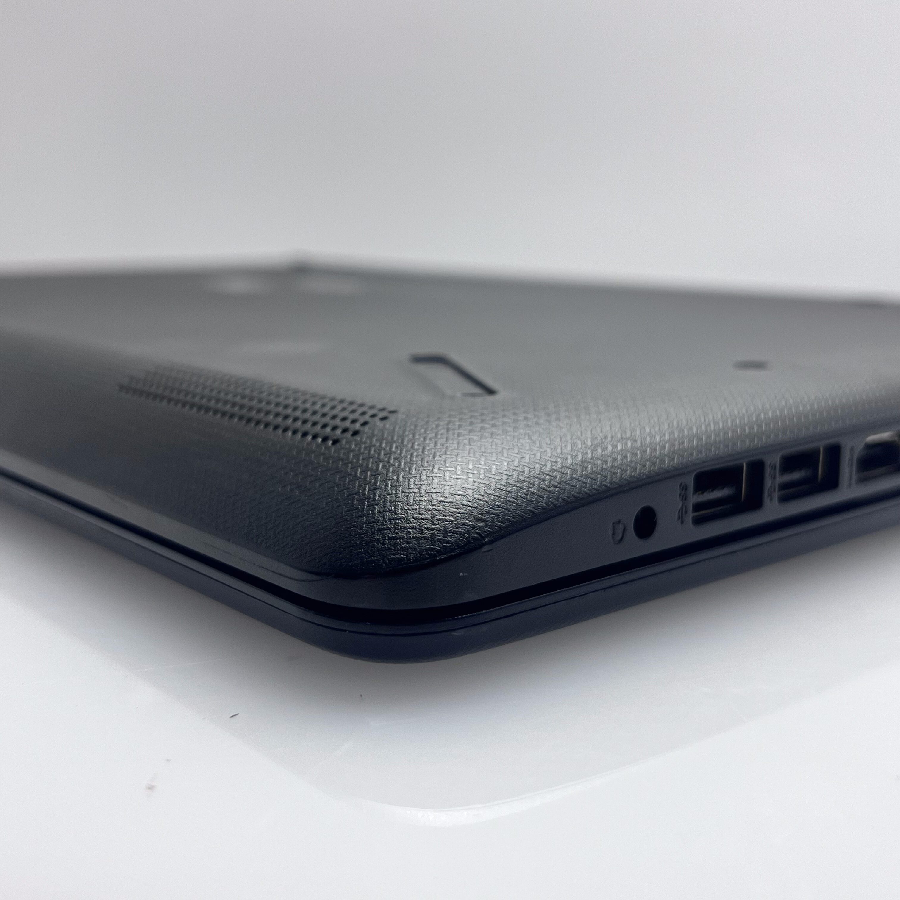 HP 250 G4 1.60GHz 8GB RAM 256GB SSD Black - Faulty Battery | Bright Spots - Image 11