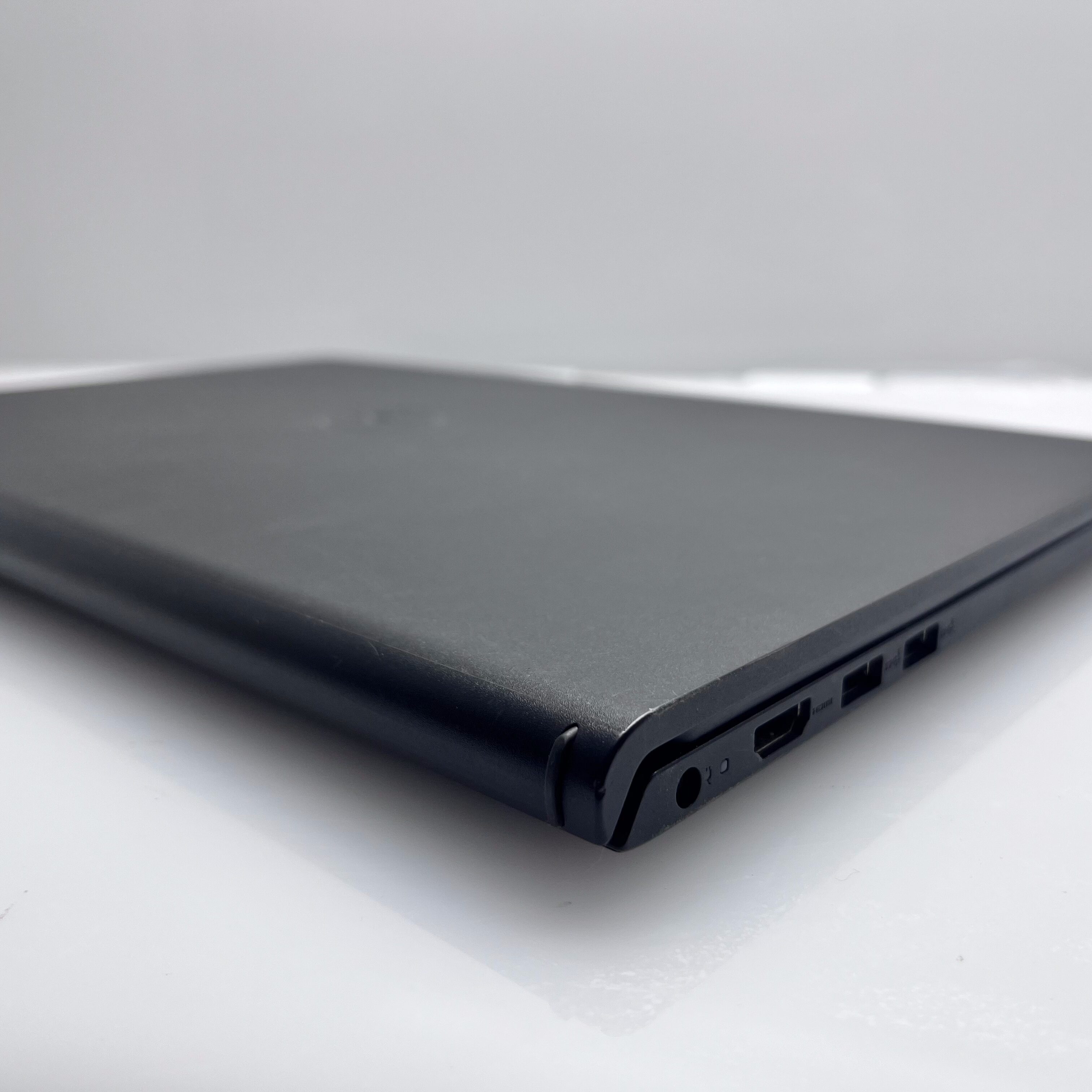 Dell Inspiron 15 3511 "Core i3" 16B RAM 256GB SSD + 1TB HDD Black - Bright Spots - Image 7