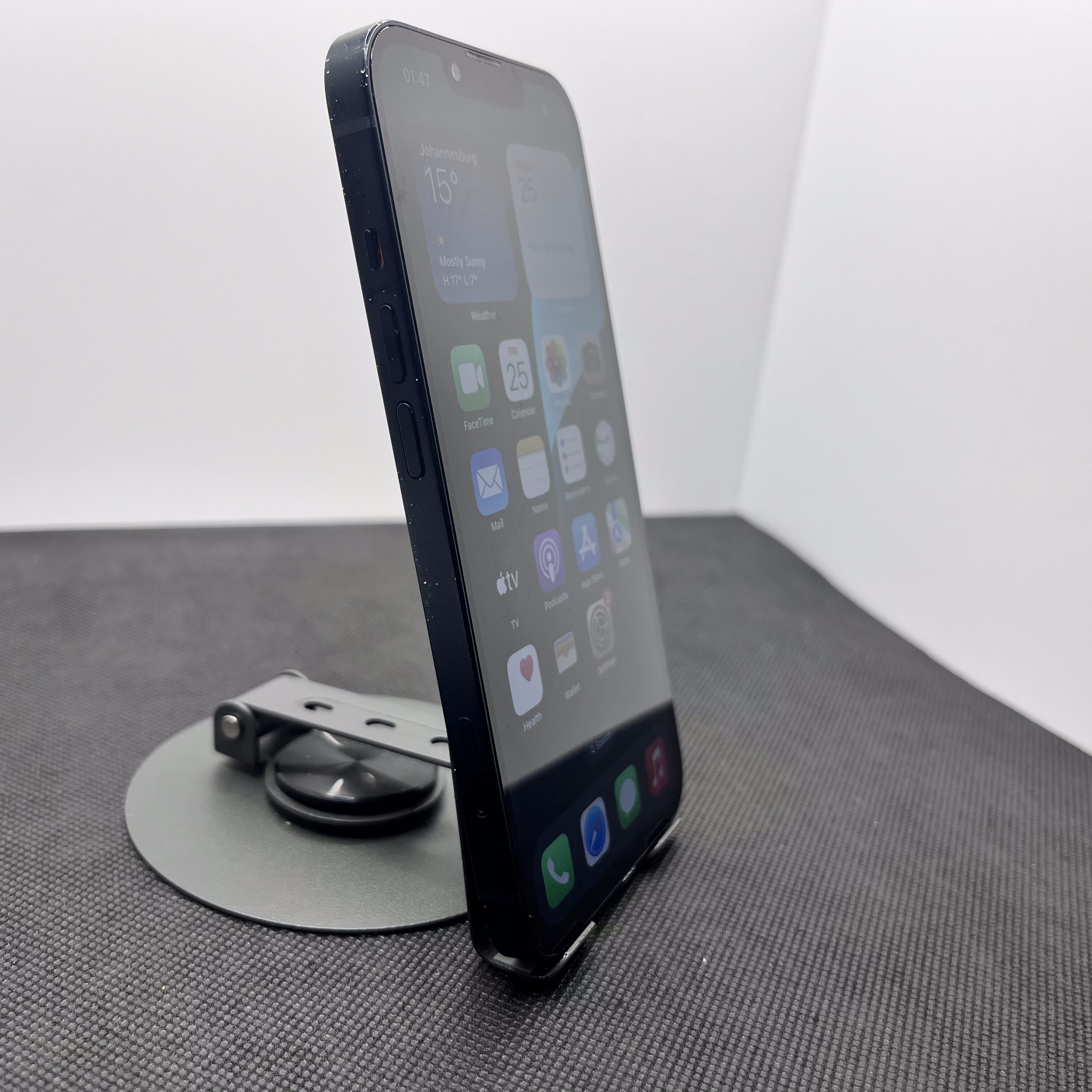 Apple iPhone 13 128GB Midnight (6 Month Warranty) - LCD Burn - Image 2