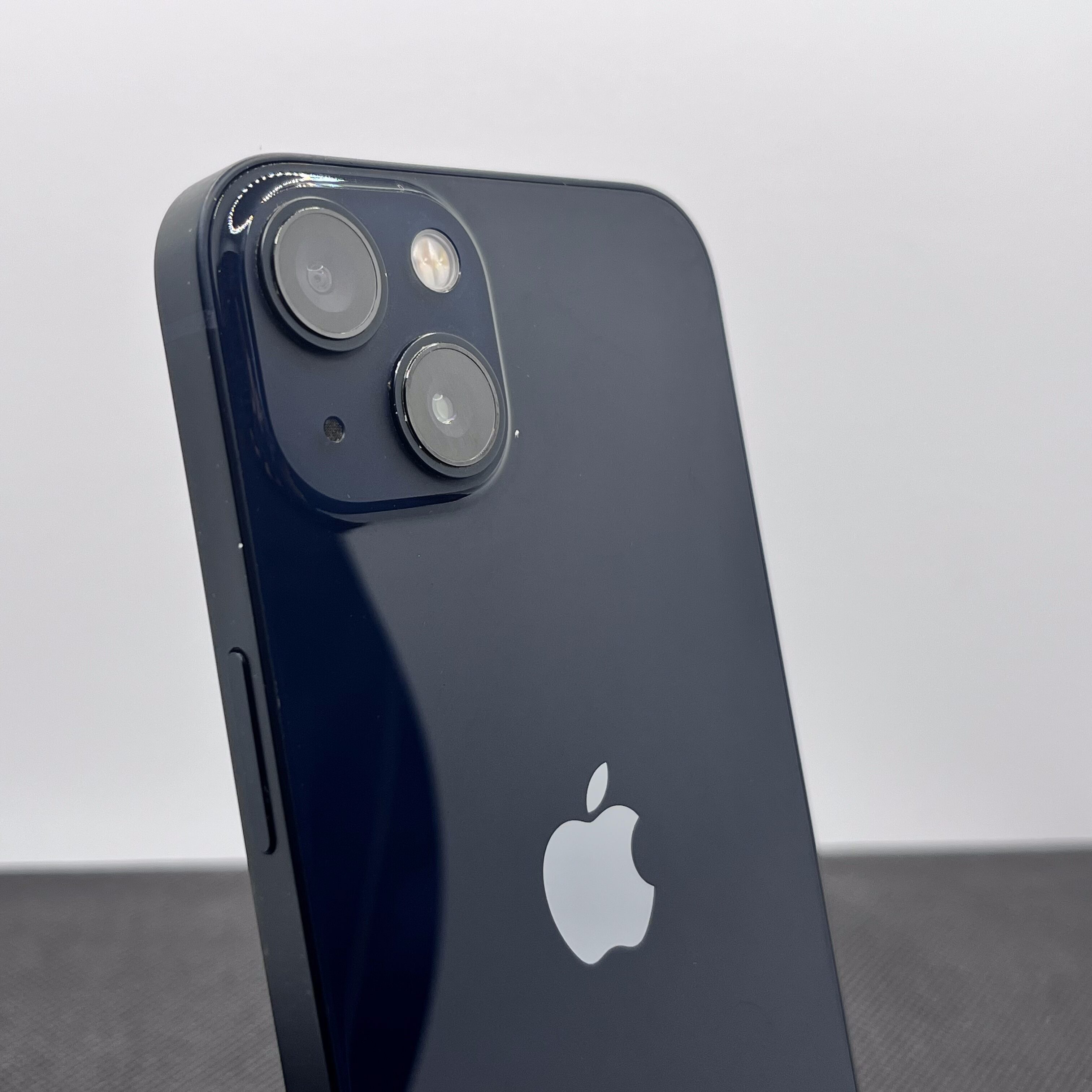 Apple iPhone 13 128GB Midnight (6 Month Warranty) - LCD Burn - Image 10