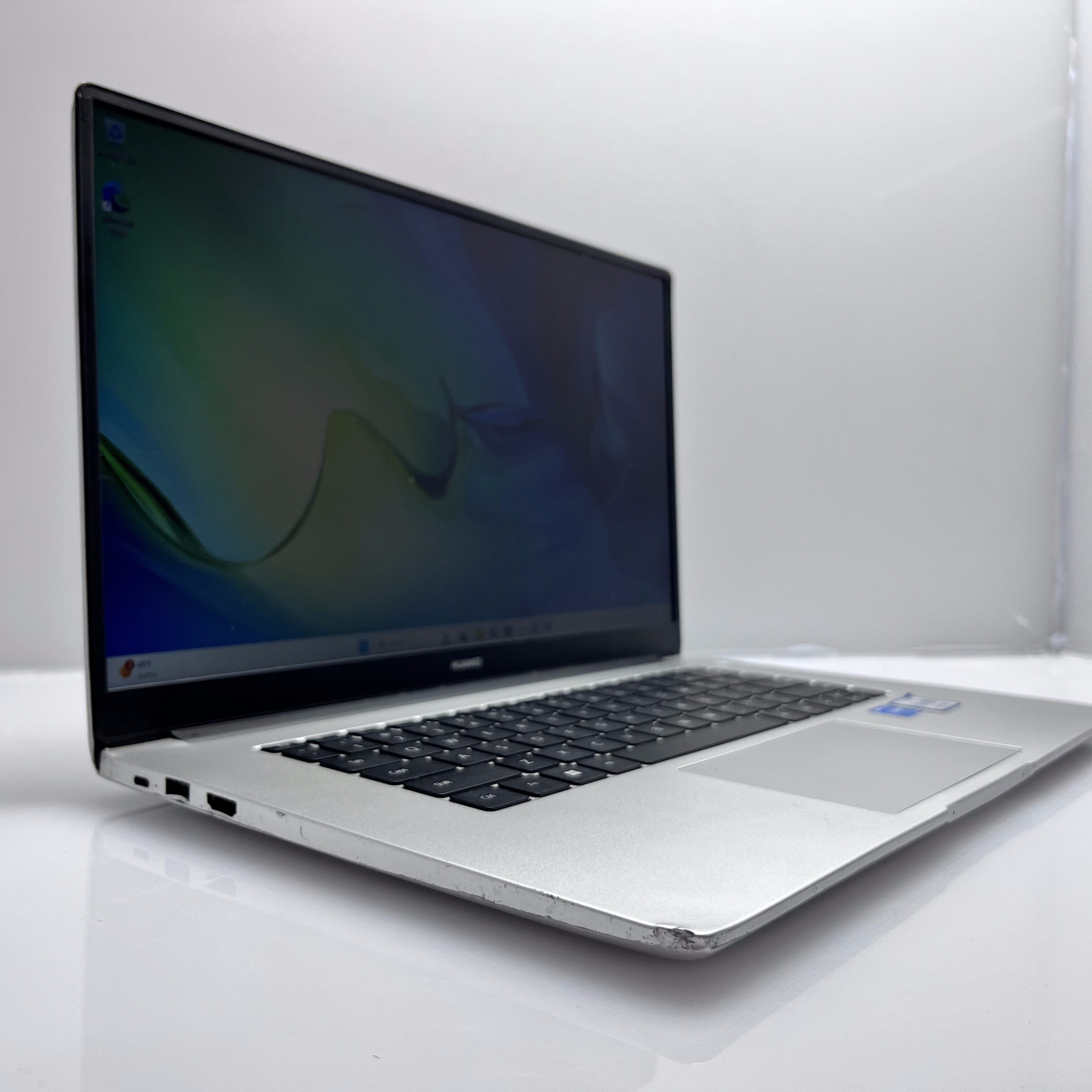 Huawei MateBook D15 