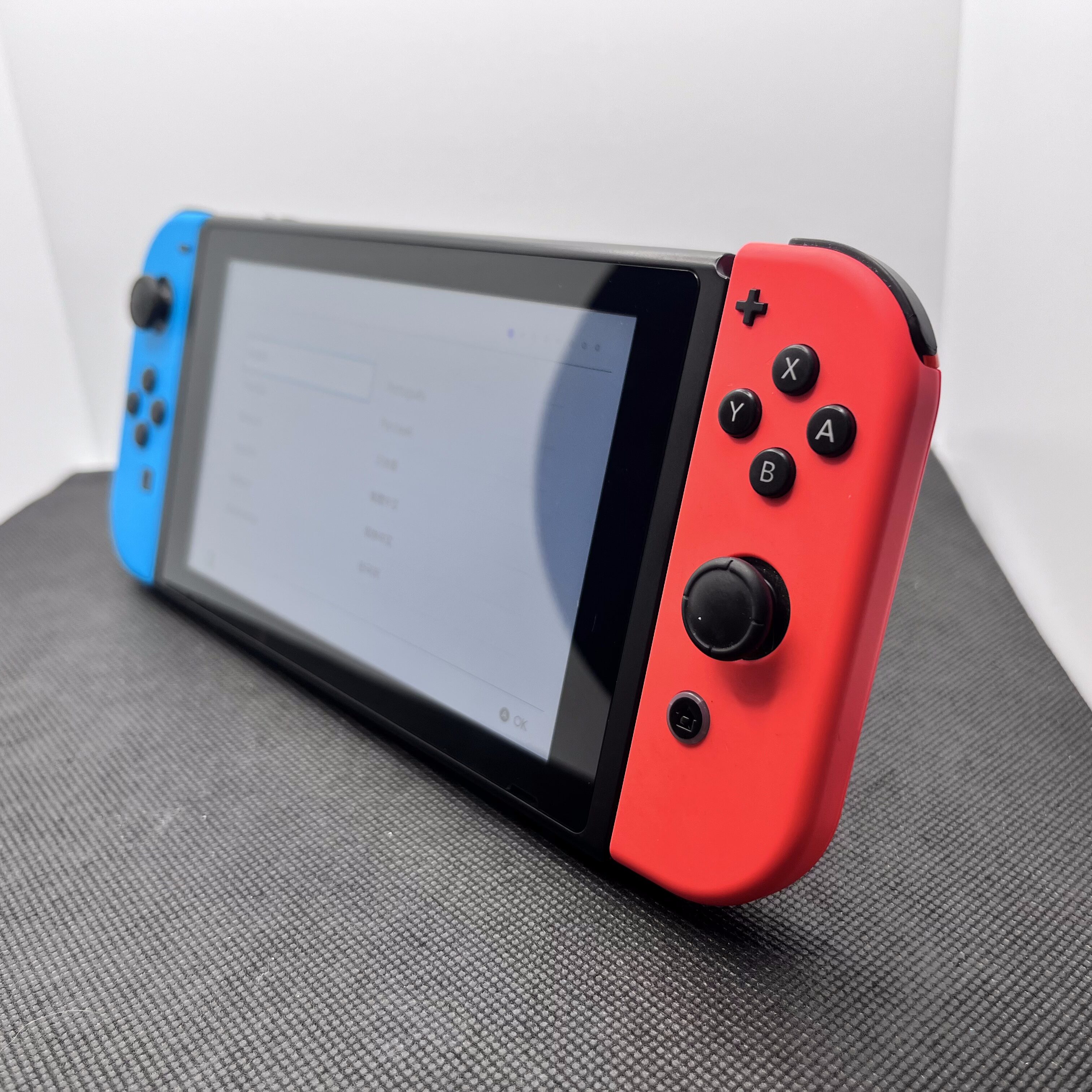 Nintendo Switch 32GB Black + Accessories (3 Month Warranty) - Image 4