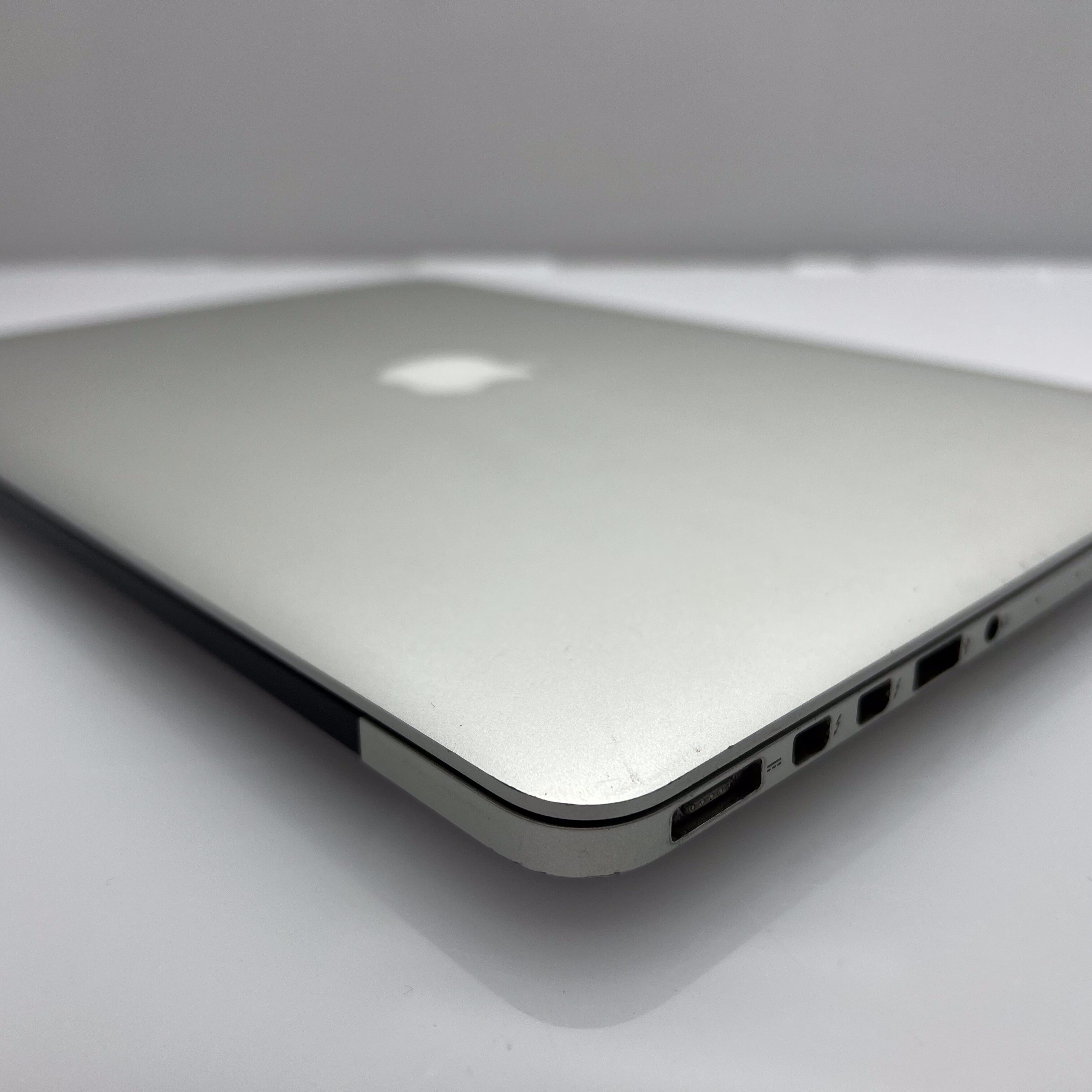 Apple MacBook Pro "Core i5" 13-Inch (Late 2013) 8GB RAM 128GB - Bright Spots - Image 8