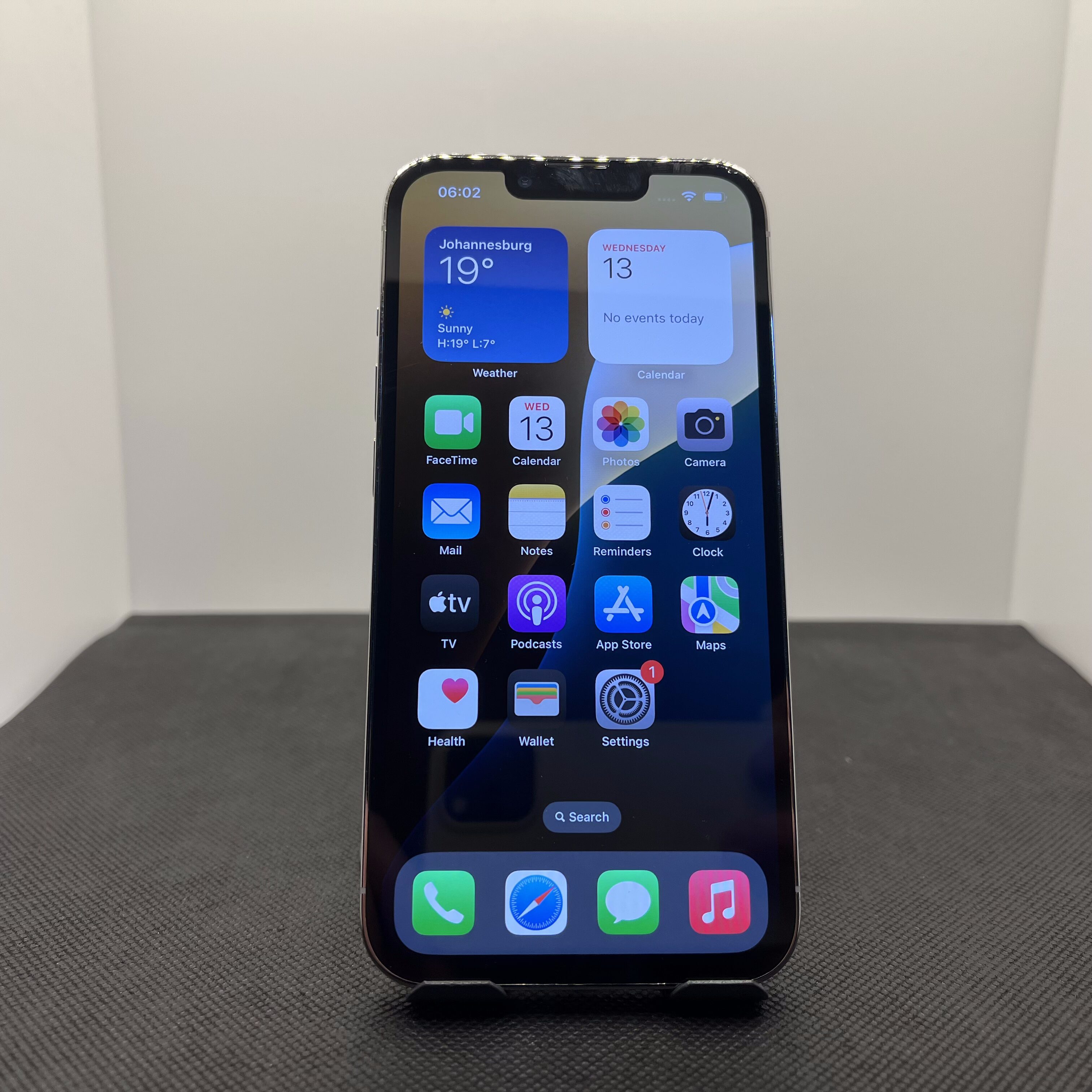 Apple iPhone 13 Pro 128GB Starlight (6 Month Warranty) - Image 3
