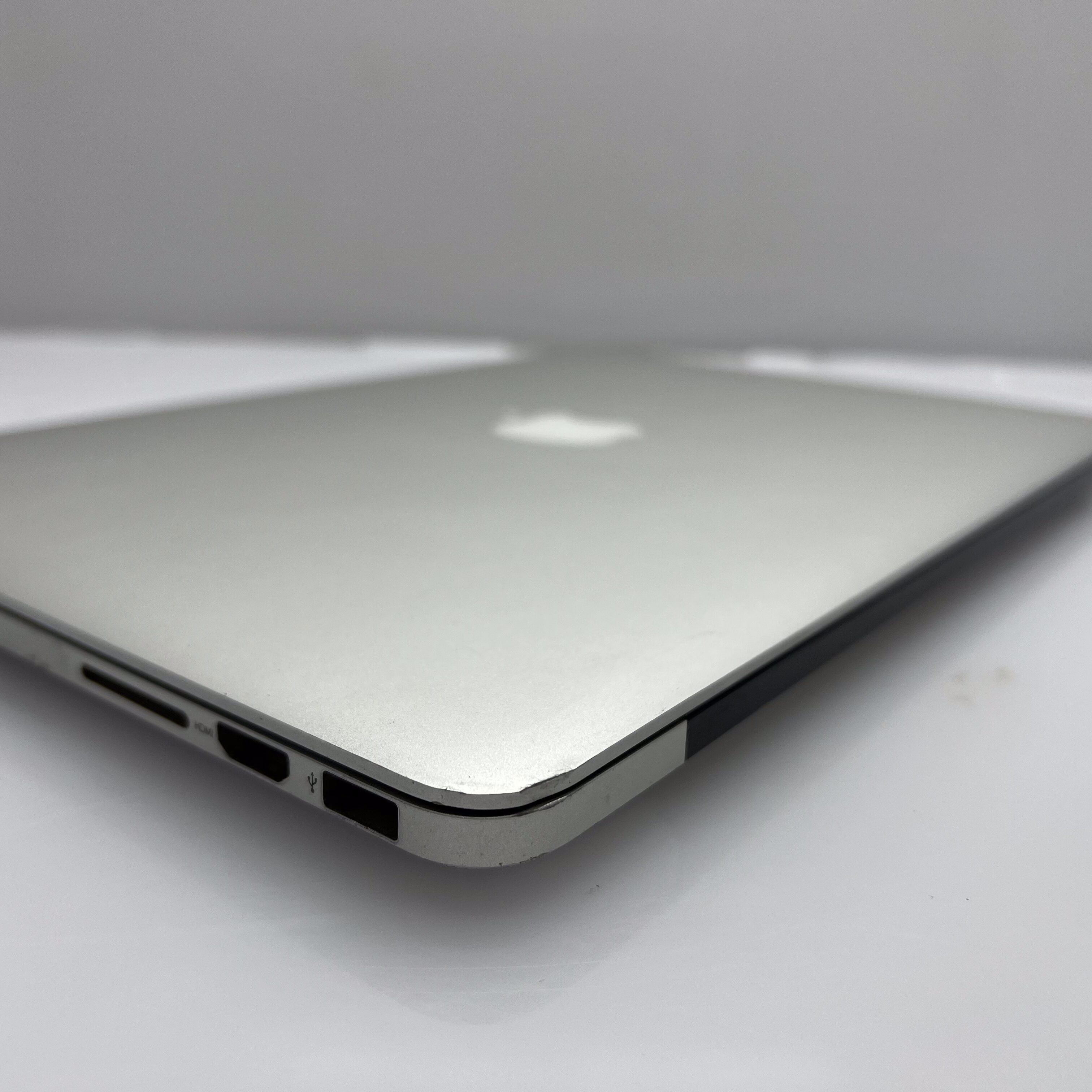 Apple MacBook Pro "Core i5" 13-Inch (Late 2013) 8GB RAM 128GB - Bright Spots - Image 7