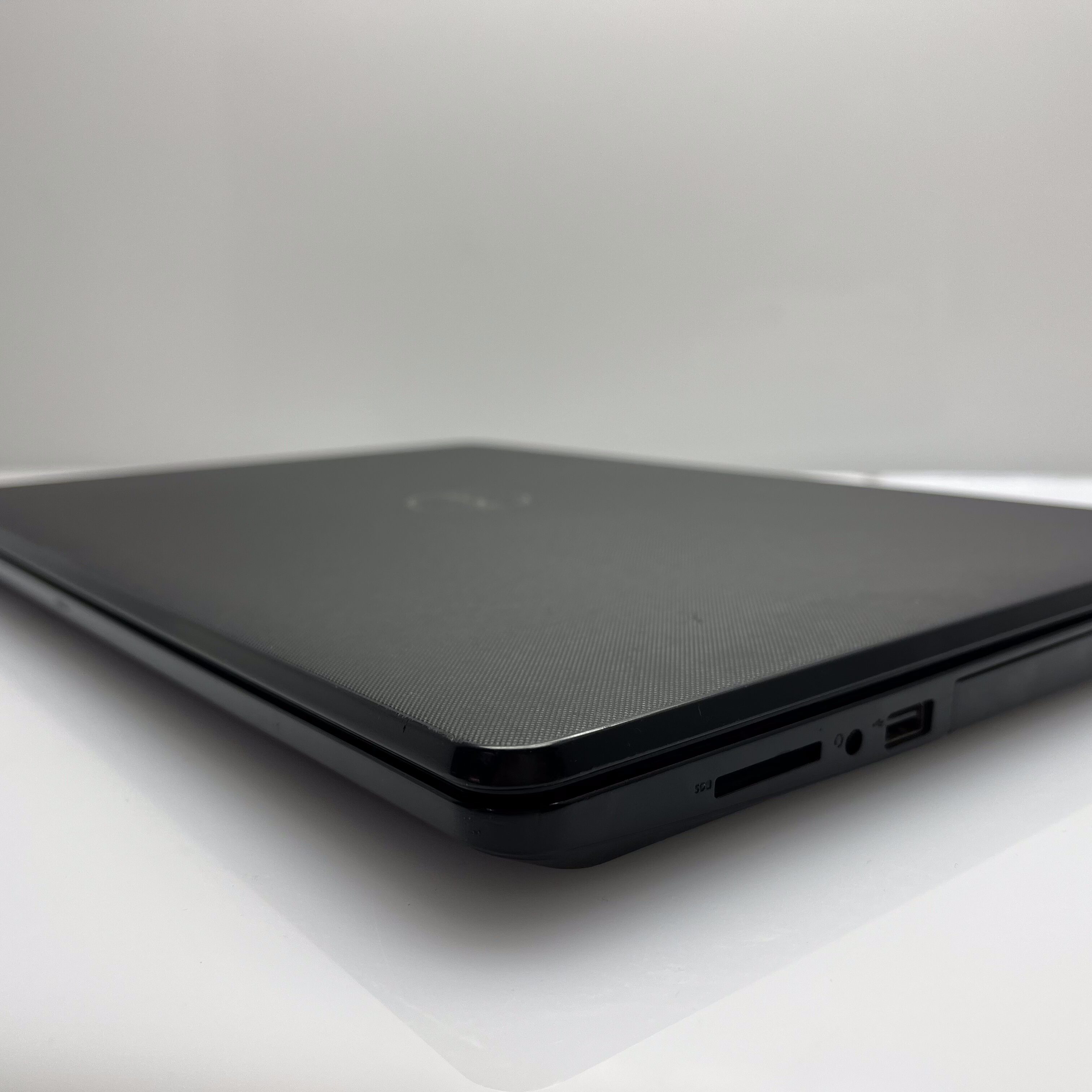 Dell Inspiron 15 3000 “Core i5” 8GB RAM and 512GB SSD Black (3 Month Warranty) - Image 6