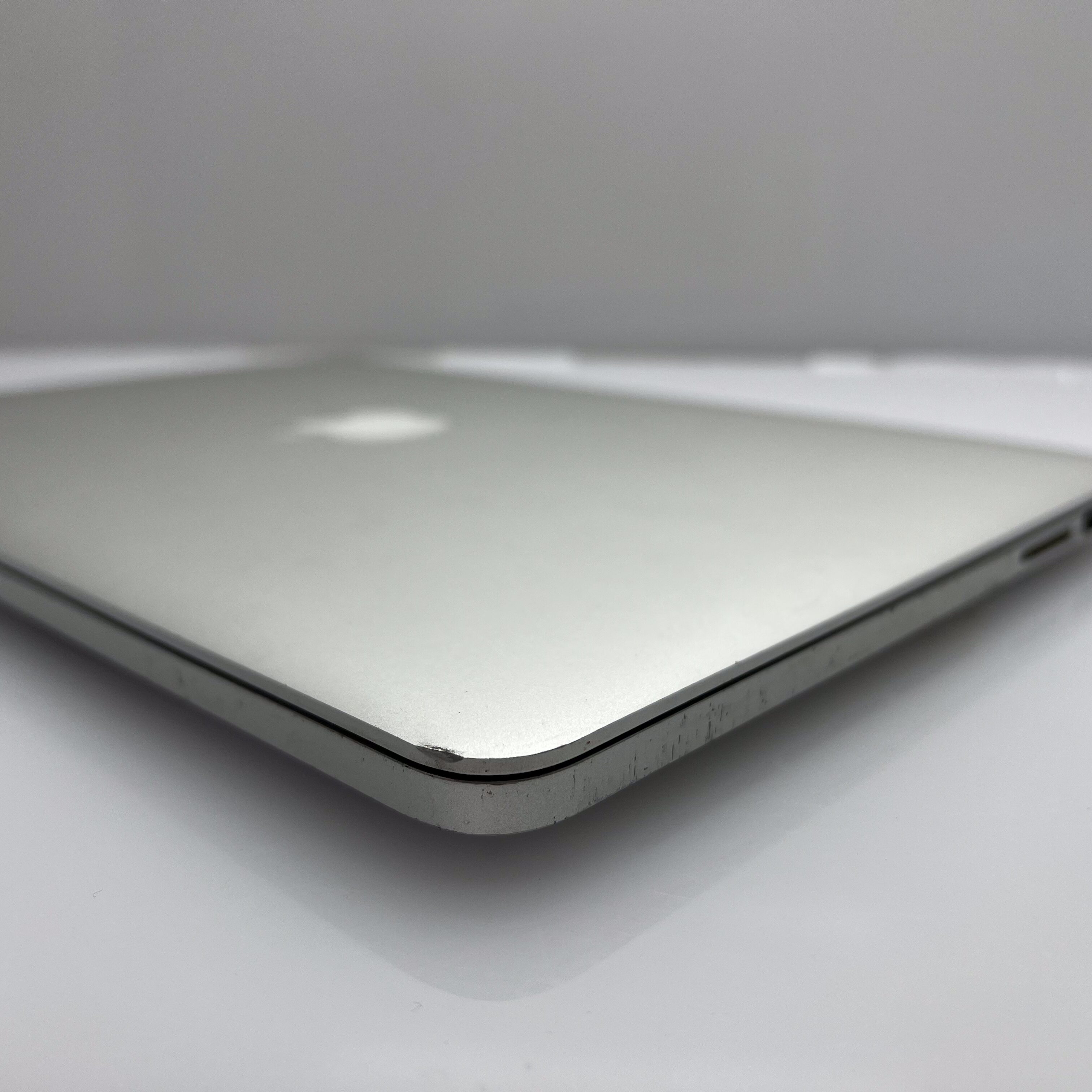 Apple MacBook Pro "Core i5" 13-Inch (Late 2013) 8GB RAM 128GB - Bright Spots - Image 6