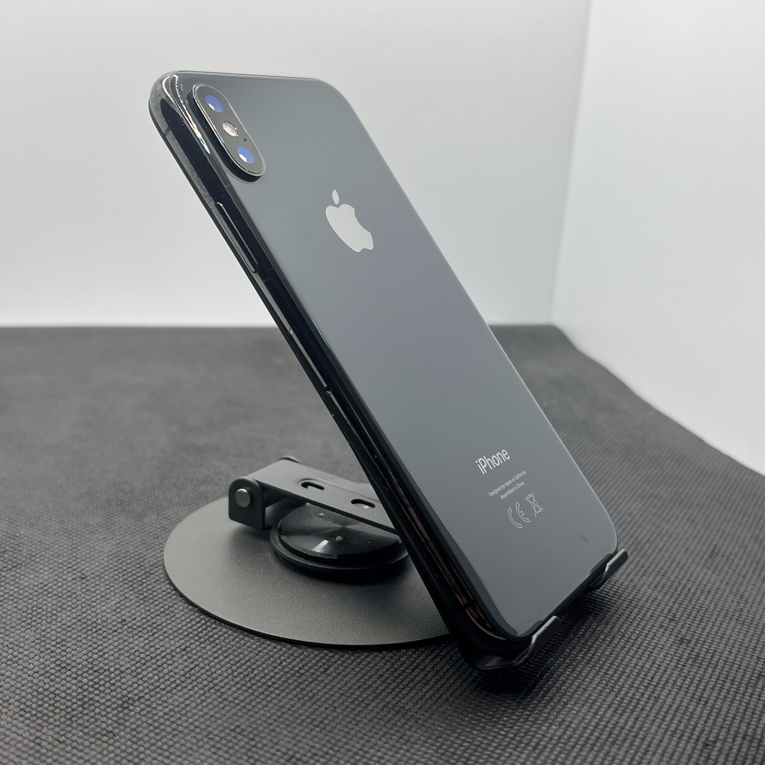 Apple iPhone X 64GB Black (3 Month Warranty) | Epic Deals SA