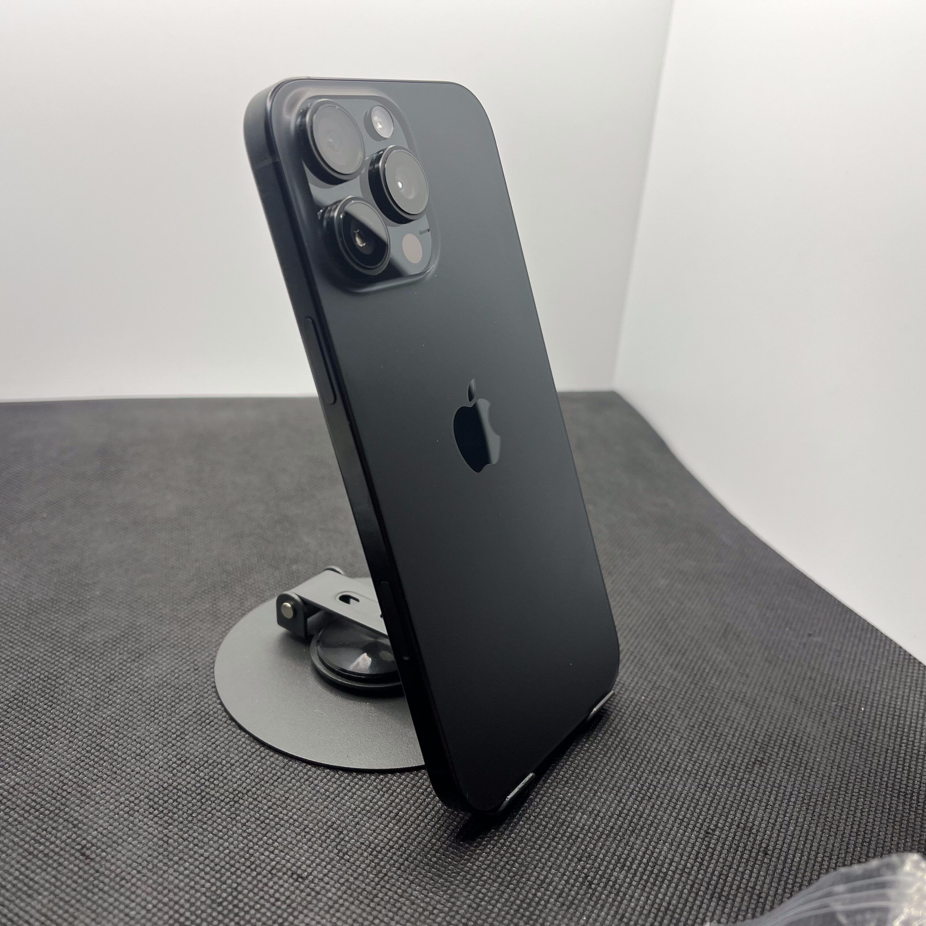 Apple iPhone 16 Pro Max 256GB Black Titanium (12 Month Warranty) - Image 9