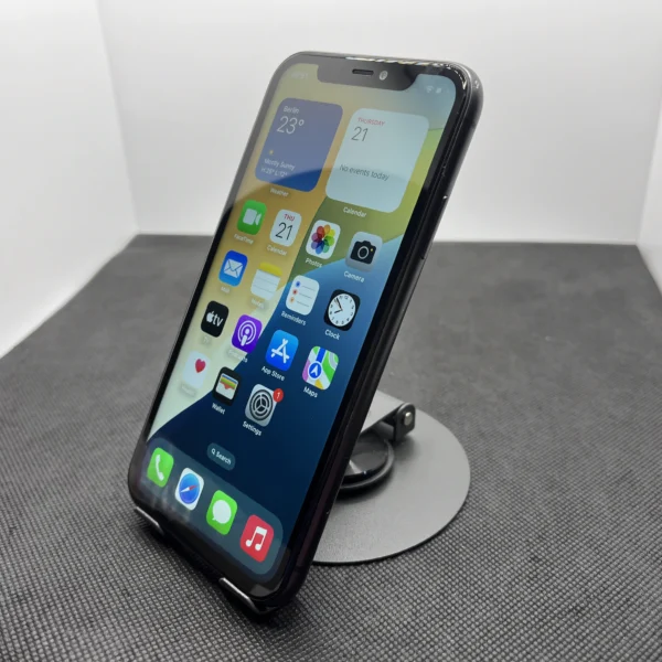 Apple iPhone 11 64GB Black (6 Month Warranty) | Epic Deals SA