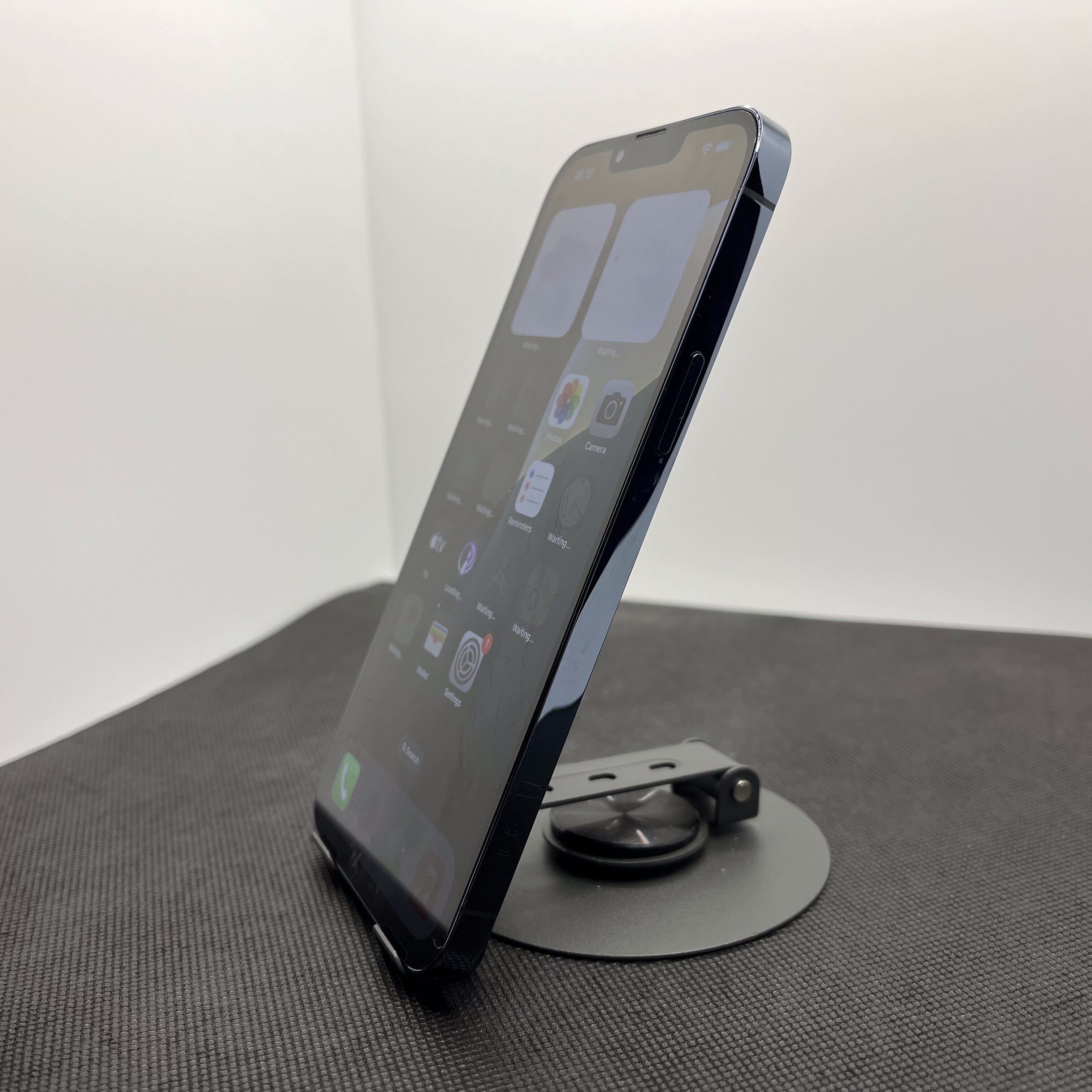Apple iPhone 13 Pro Max 128GB Blue (12 Month Warranty) + Cover Bundle Value: R200 - Image 4