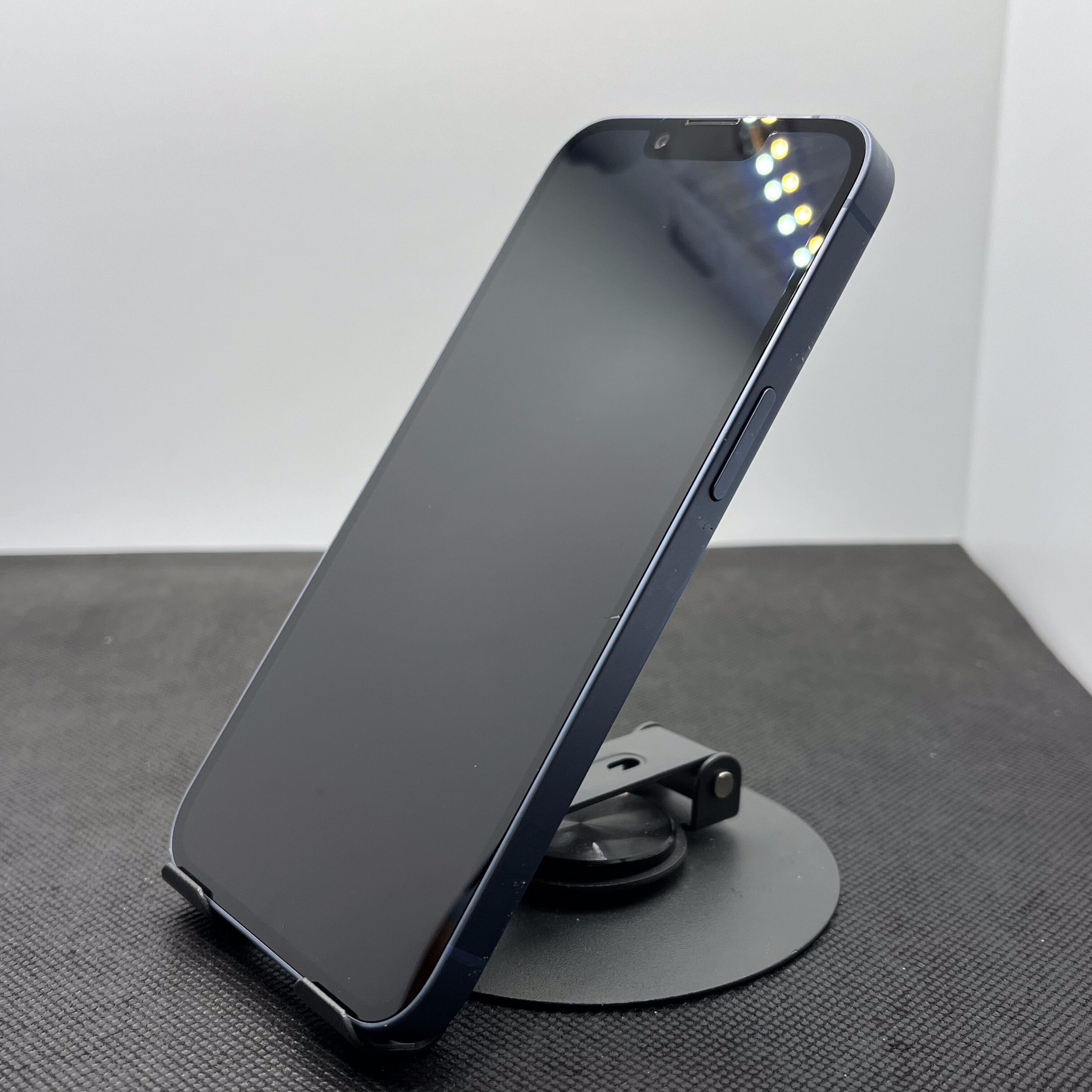 Apple iPhone 14 128GB Blue (12 Month Warranty) - Image 6