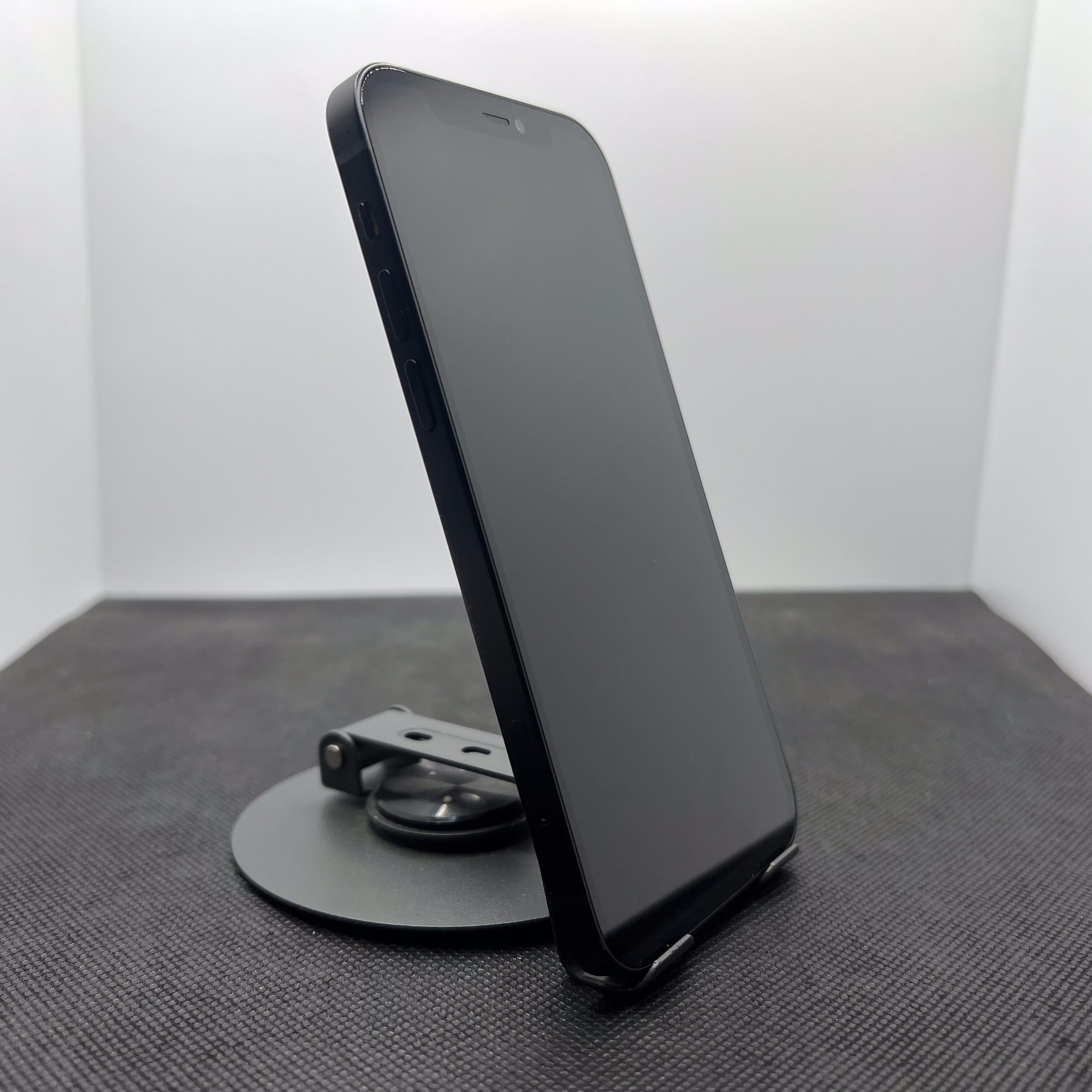 Apple iPhone 12 128GB Midnight (6 Month Warranty) - Image 5