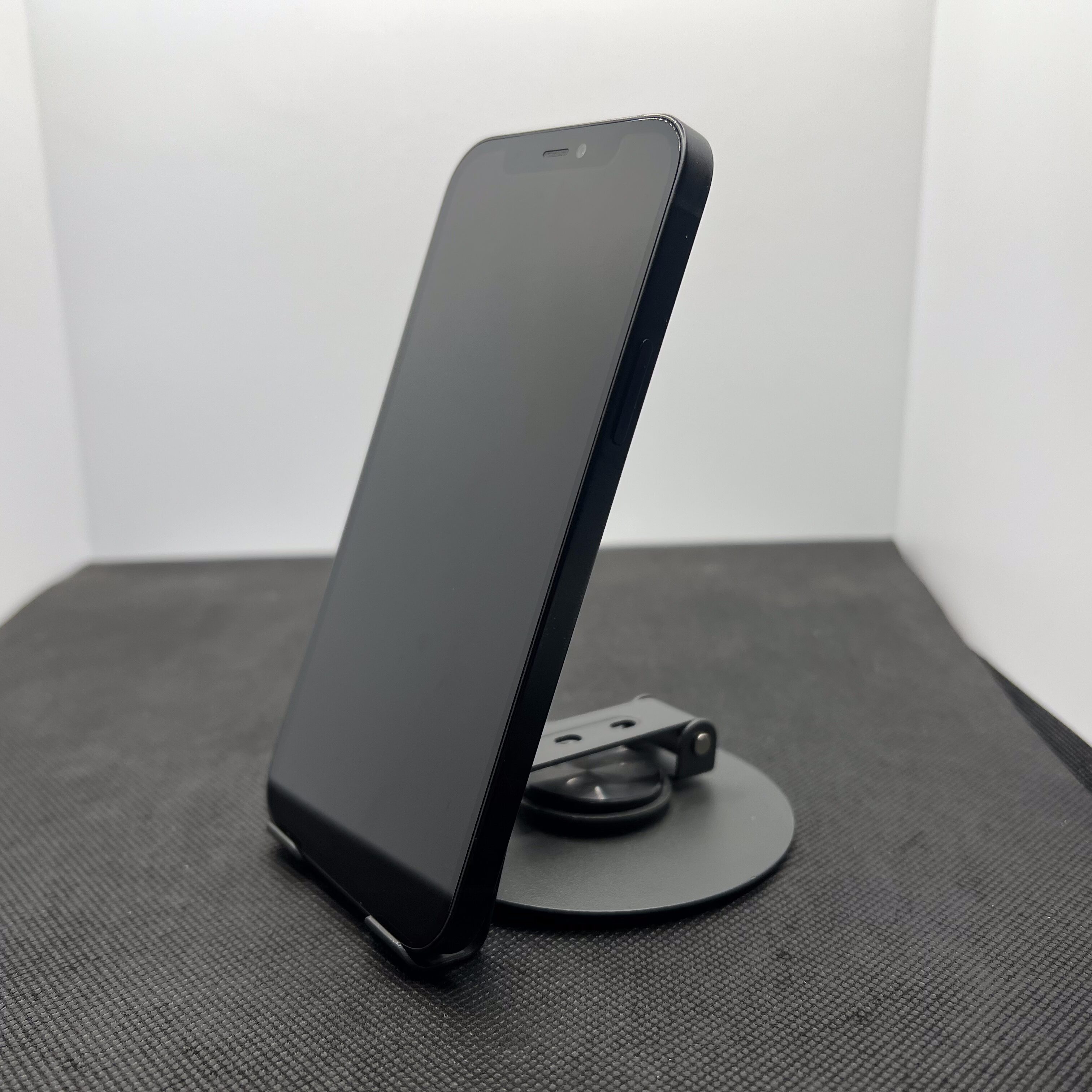 Apple iPhone 12 128GB Midnight (6 Month Warranty) - Image 6
